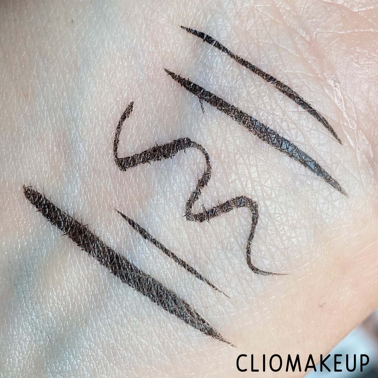 Cliomakeup-Recensione-Eyeliner-Wemakeup-While-Eyeliner-Pen-9