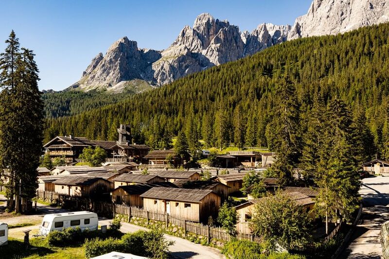 cliomakeup-campeggi-in-italia-caravan-park-sexten