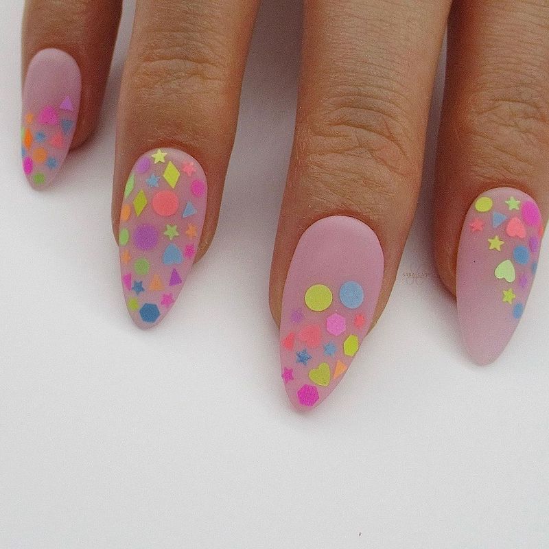 cliomakeup-confetti-nails-estate-2021-teamclio-6
