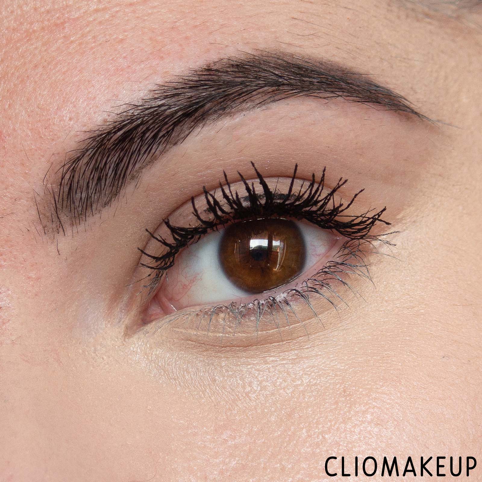 cliomakeup-recensione-correttore-lancome-teint-idole-ultra-wear-camouflage-12