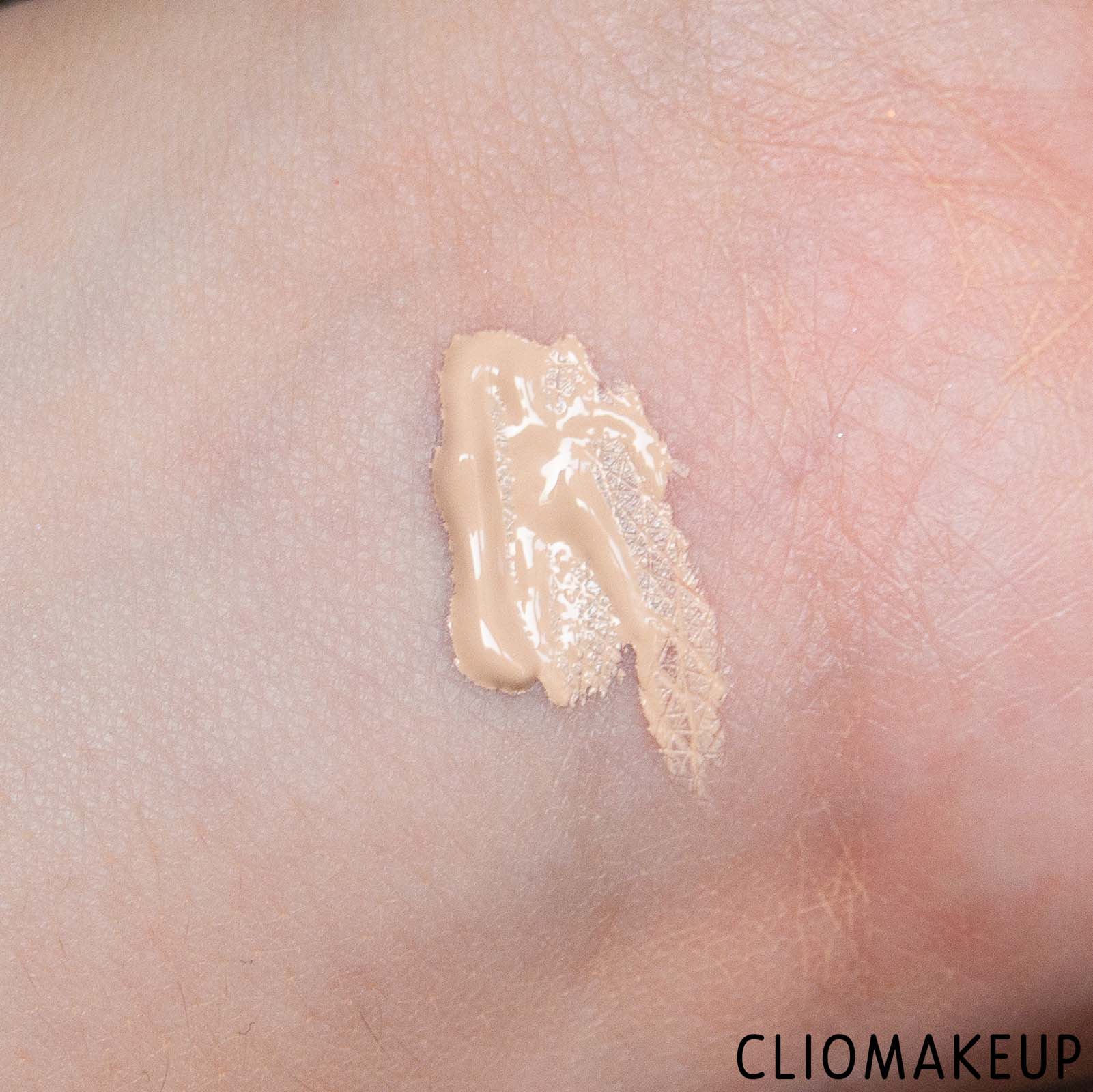 cliomakeup-recensione-correttore-lancome-teint-idole-ultra-wear-camouflage-6