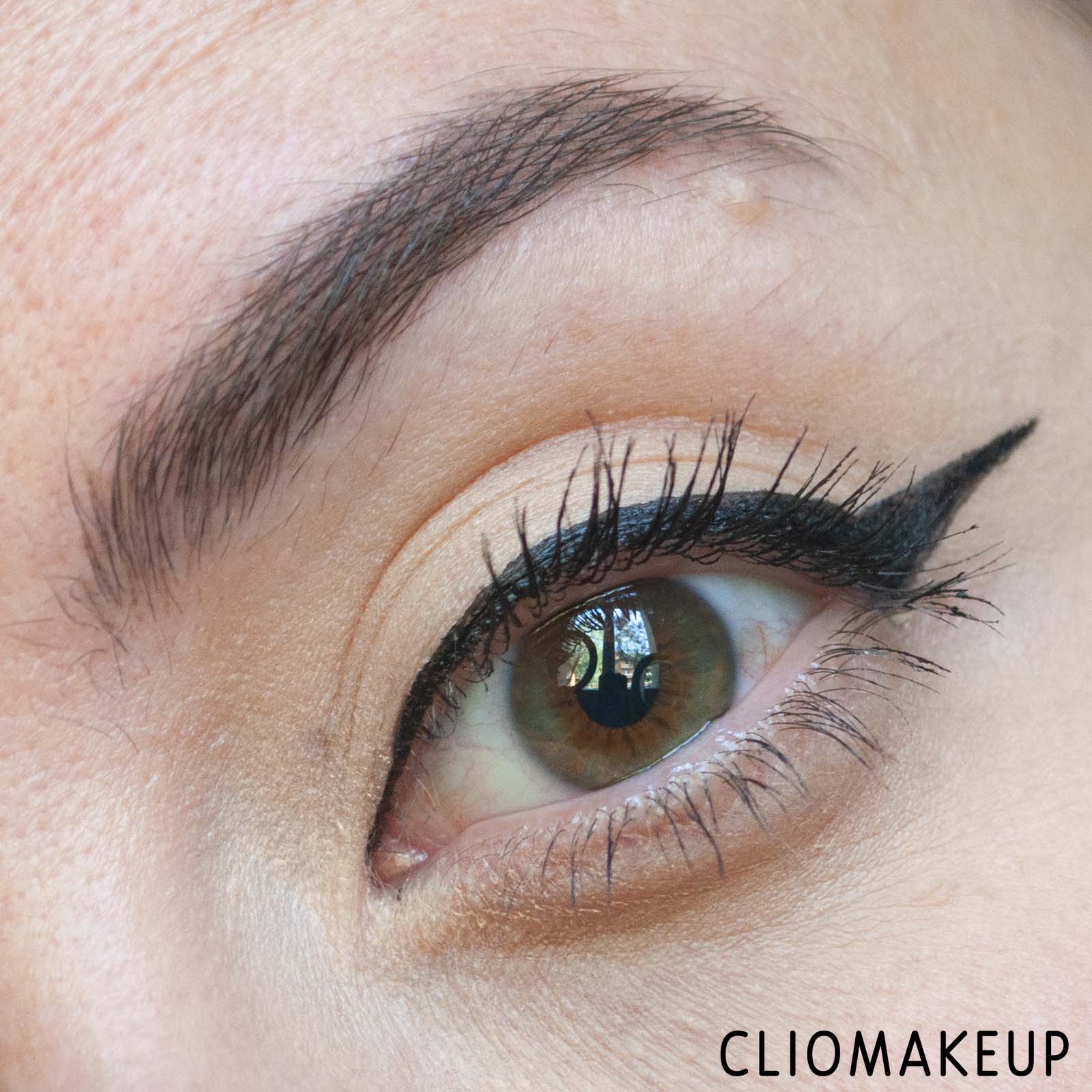 cliomakeup-recensione-eyeliner-maybelline-hypereasy-brush-tip-liner-10