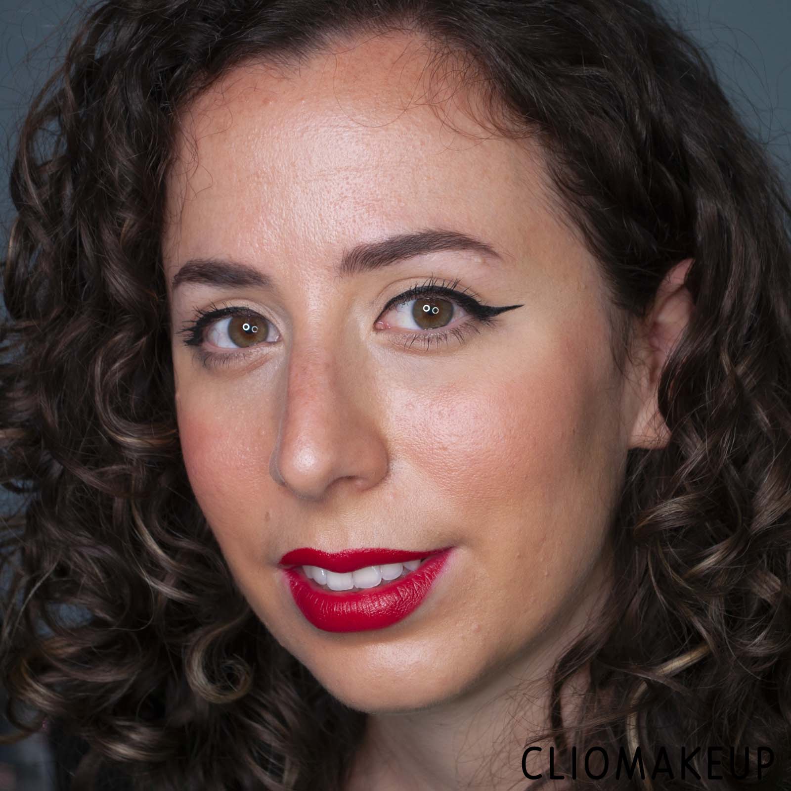 cliomakeup-recensione-eyeliner-maybelline-hypereasy-brush-tip-liner-13