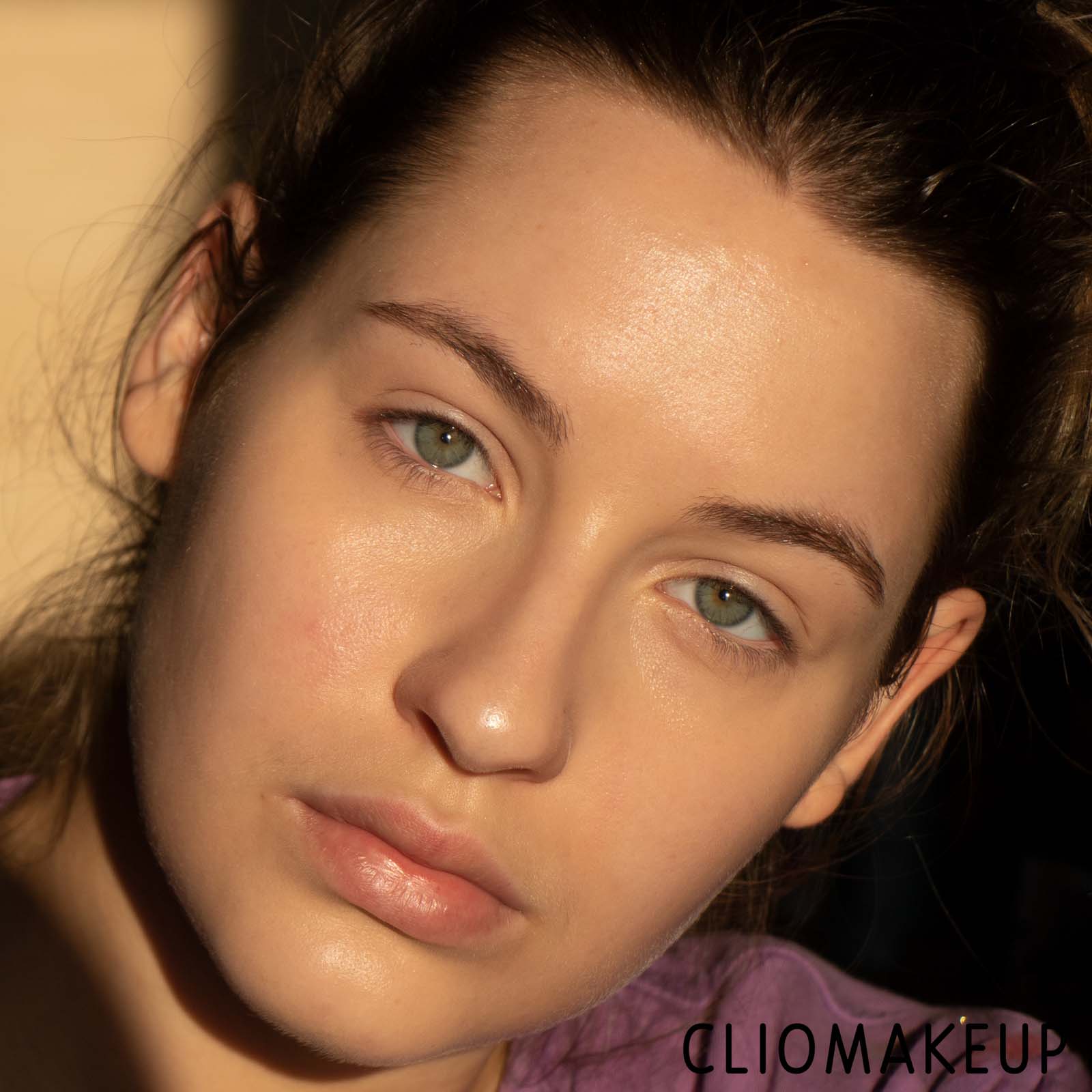 Cliomakeup-Neve-Cosmetics-Flat-Perfection-Smoothing-Compact-Powder-Fluffy-Matte-Cipria-10