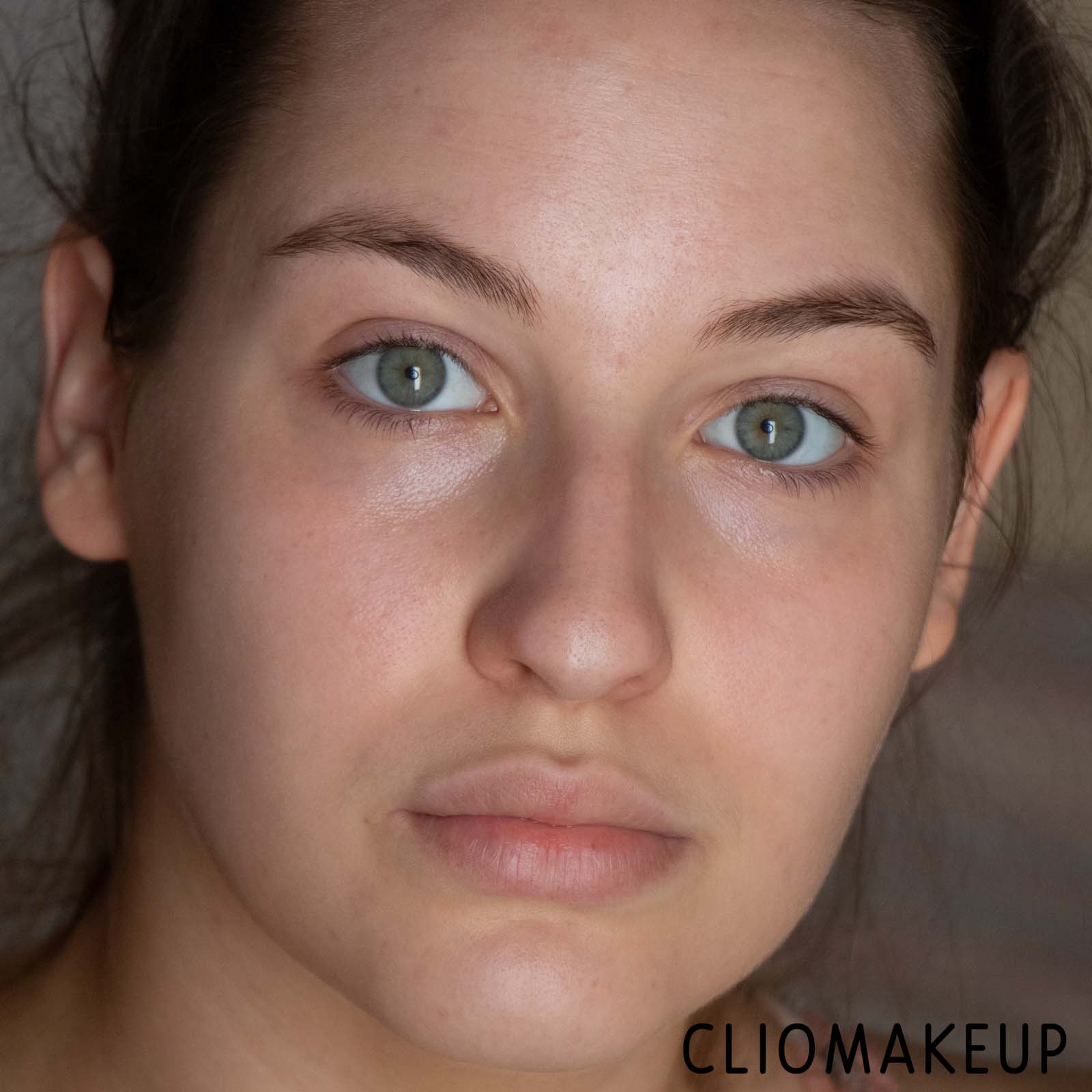 Cliomakeup-Recensione-Fondotinta-The-Balm-Even-Steven-Whipped-Foundation-11