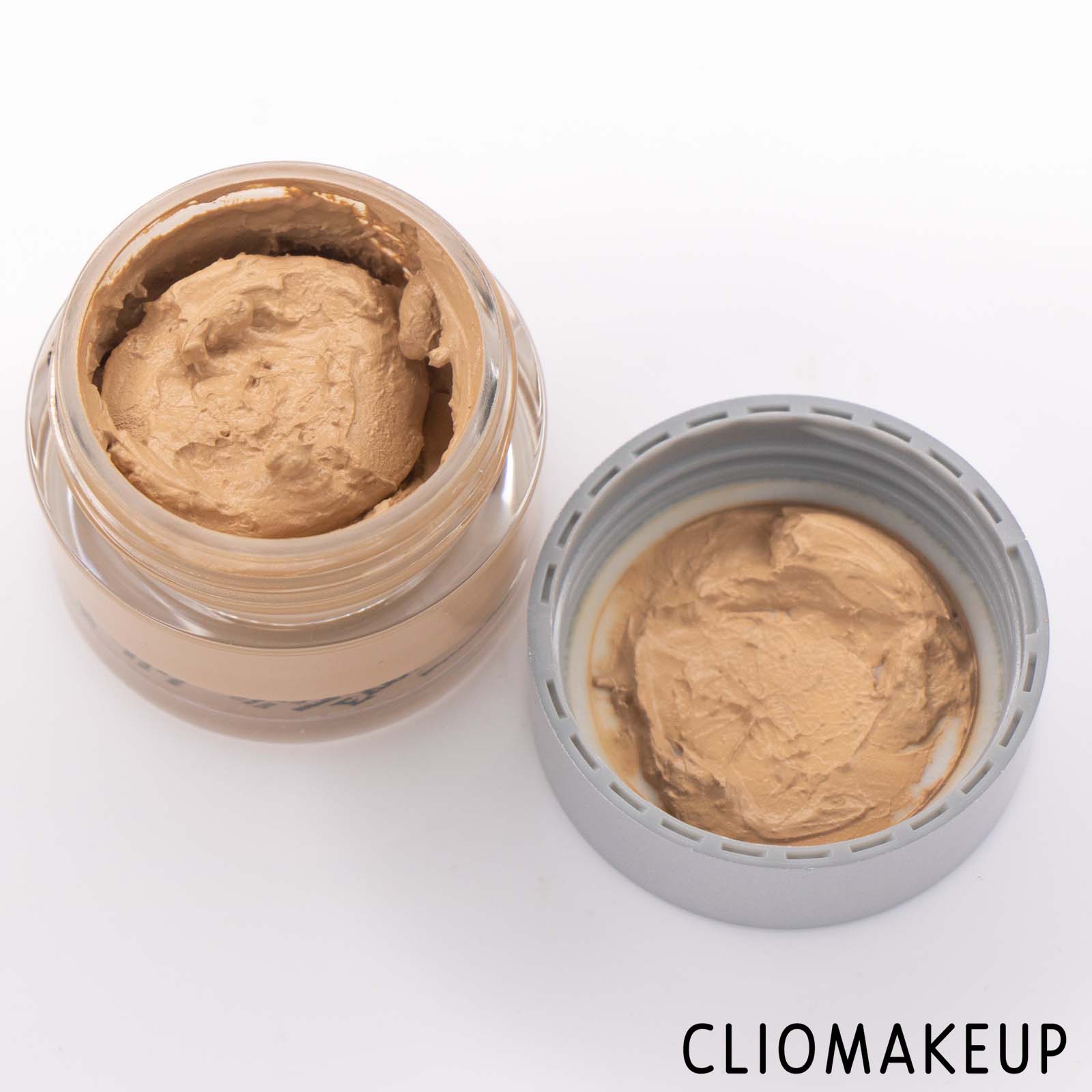 Cliomakeup-Recensione-Fondotinta-The-Balm-Even-Steven-Whipped-Foundation-5
