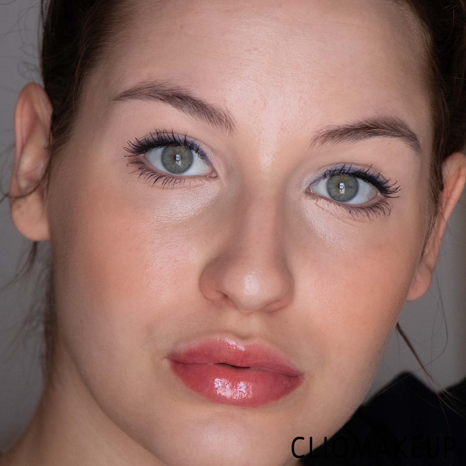 Cliomakeup-Recensione-Gloss-Fenty-Beauty-Gloss-Bomb-Heat-Universal-Lip-Luminizer-Plumper-14