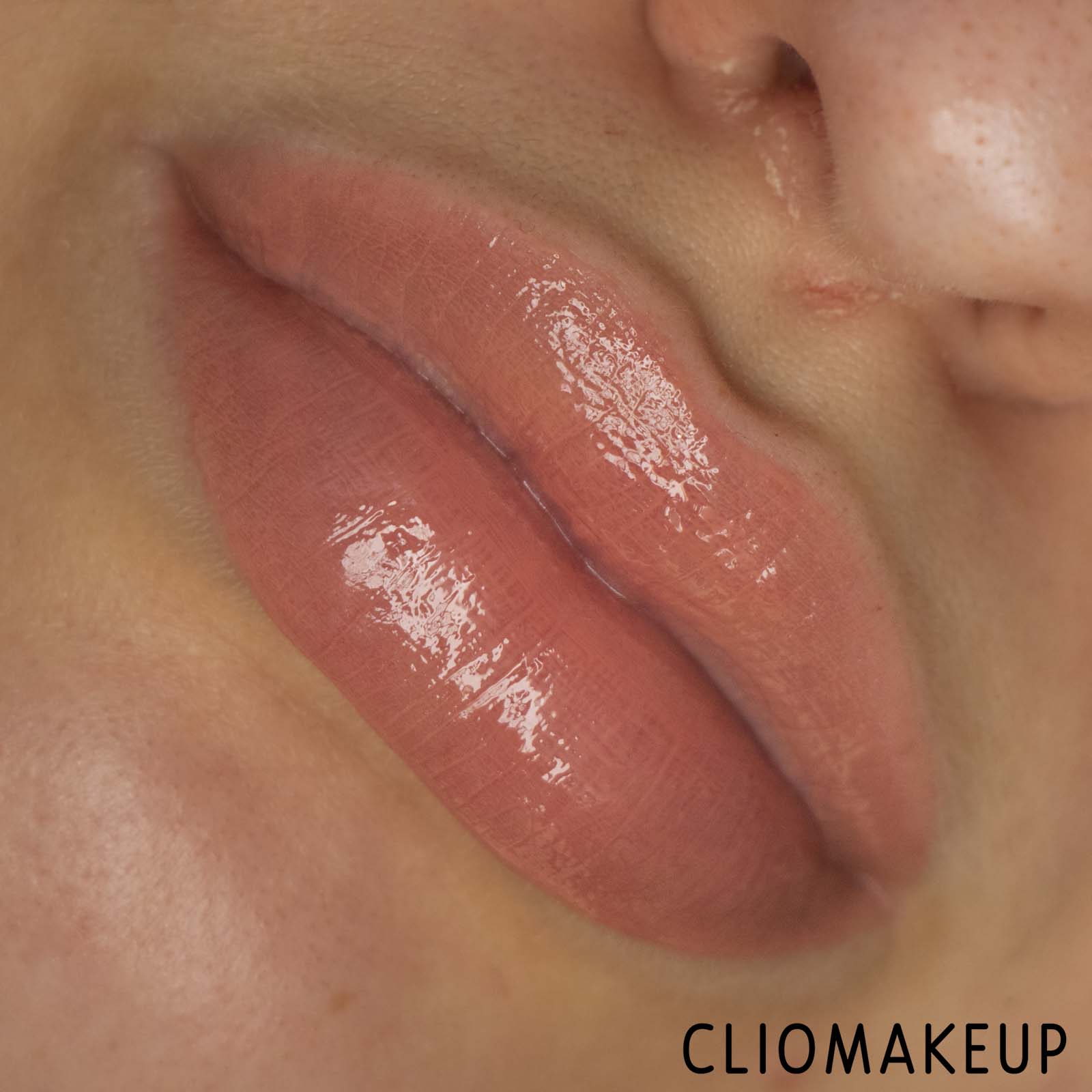 Cliomakeup-Recensione-Gloss-Mesauda-Lavish-Bronze-Lip-Gloss-10