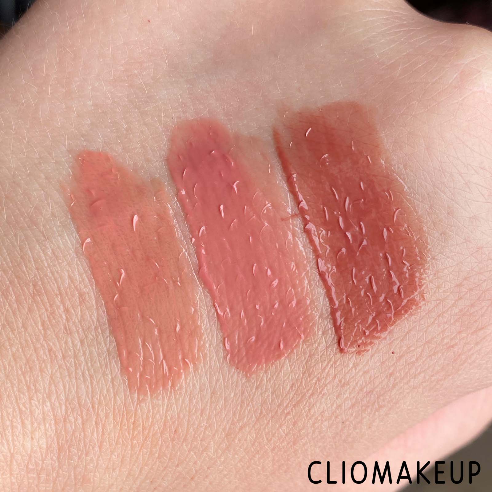 Cliomakeup-Recensione-Gloss-Mesauda-Lavish-Bronze-Lip-Gloss-7