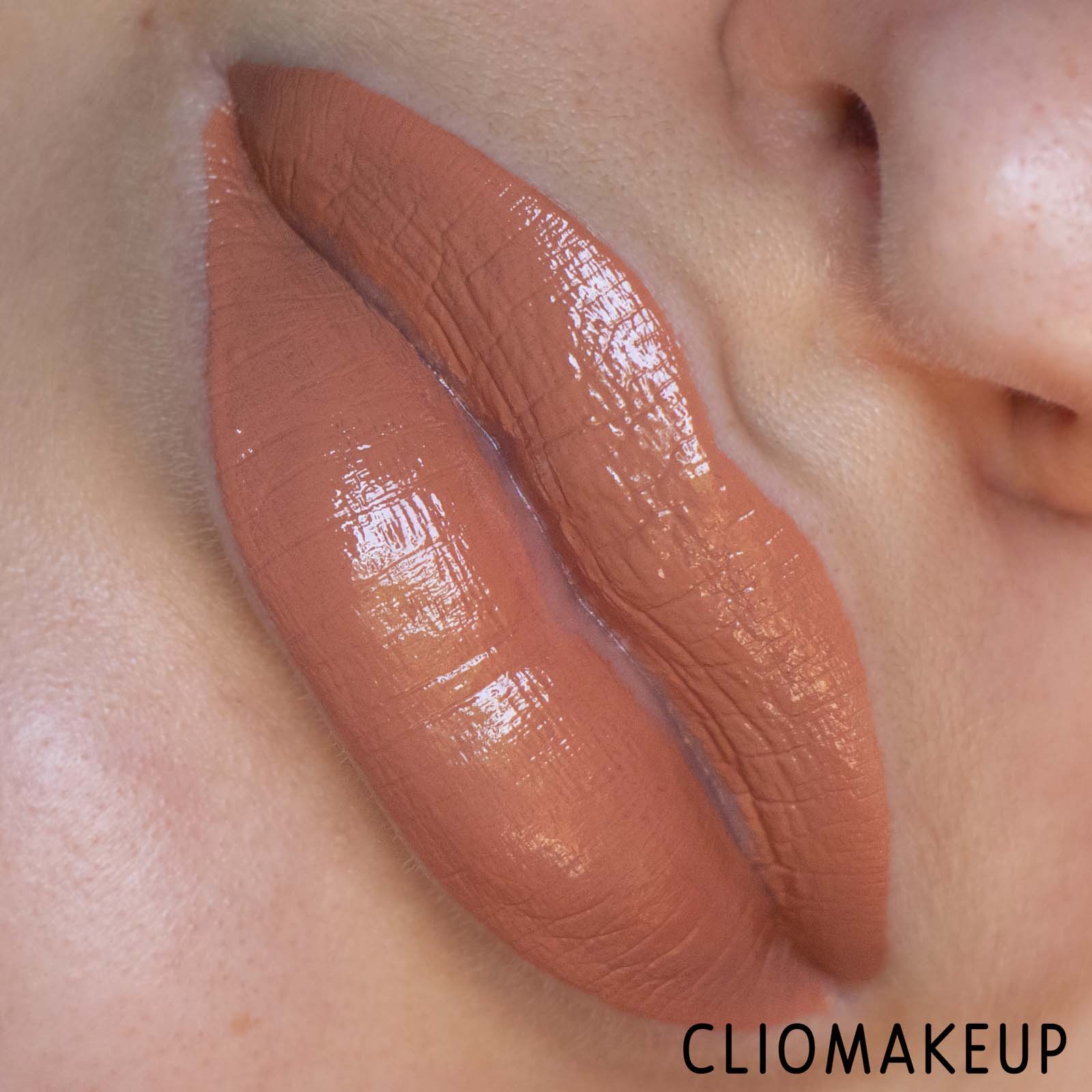 Cliomakeup-Recensione-Rossetti-Mesauda-Petal-Dream-Rossetto-Liquido-10