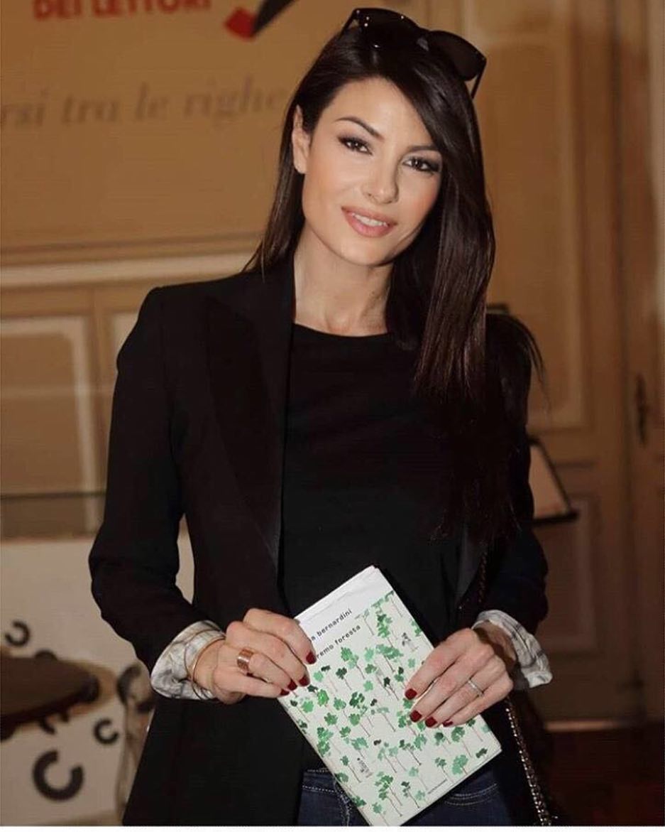 Cliomakeup-forme-viso-viso-quadrato-ilaria-damico