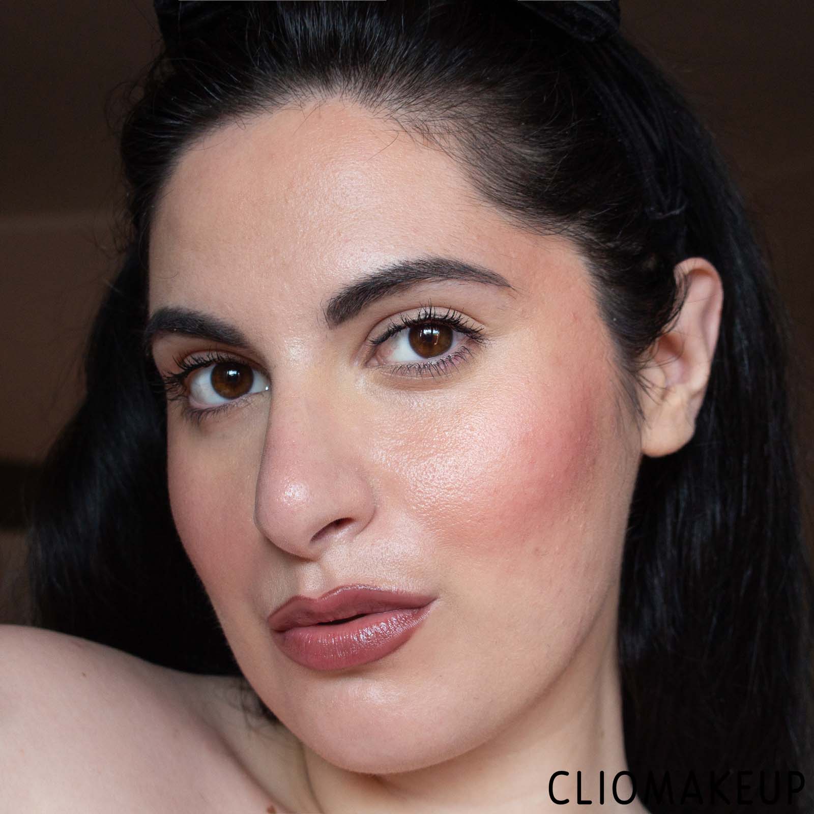 cliomakeup-recensione-balsamo-labbra-kiko-dolce-diva-preotecting-lip-balm-spf-20-14