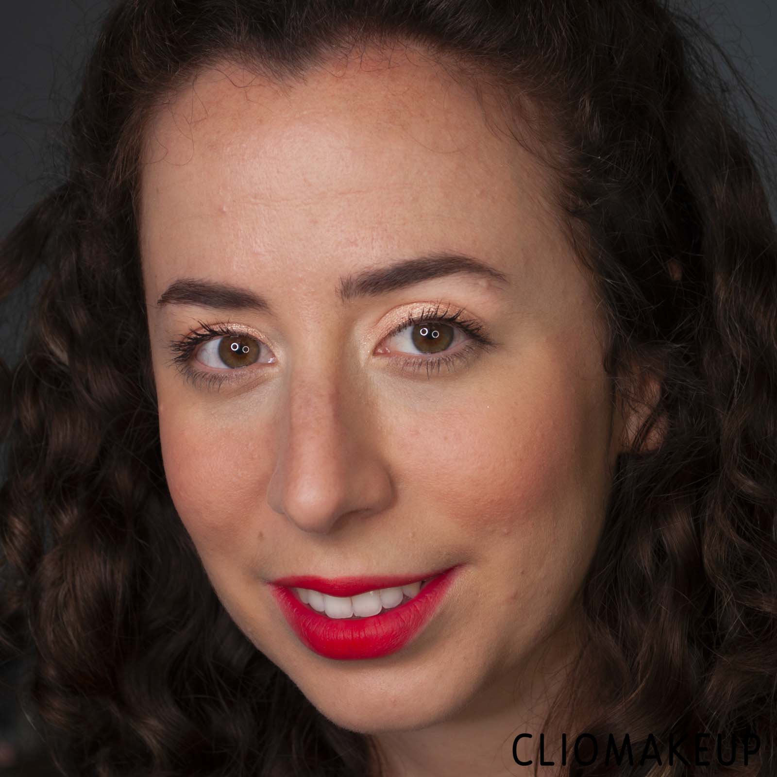 cliomakeup-recensione-blush-kylie-jenner-pressed-blush-powder-13