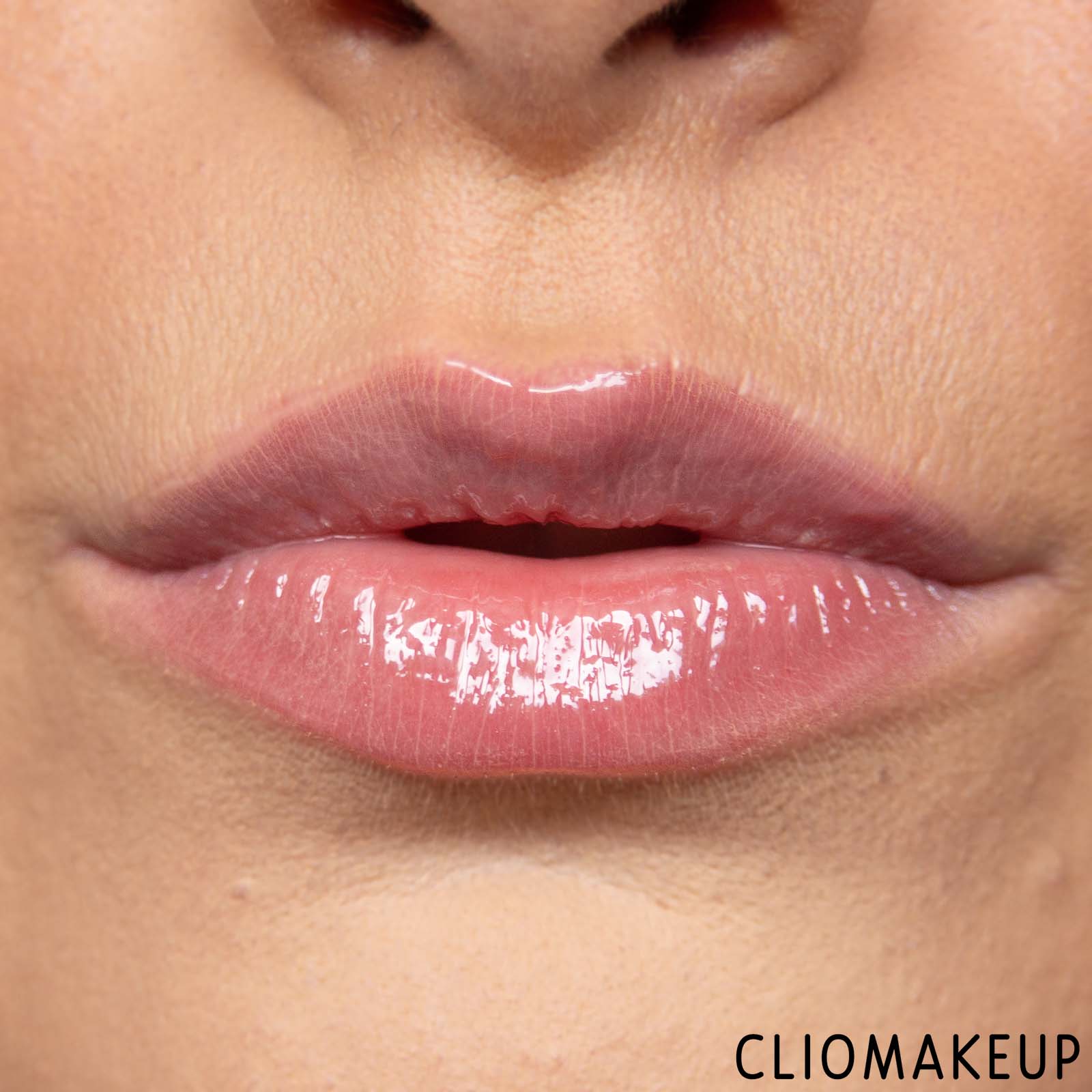 cliomakeup-recensione-gloss-volumizzante-astra-my-gloss-spicy-plumper-11