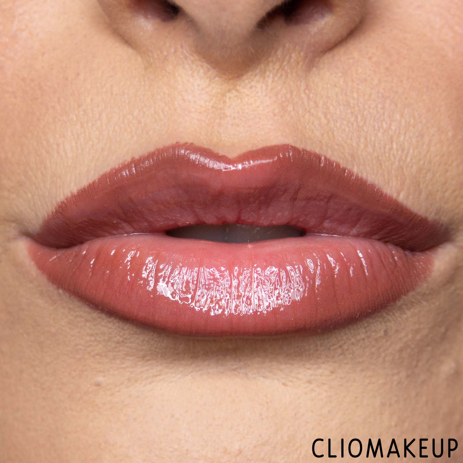cliomakeup-recensione-gloss-volumizzante-astra-my-gloss-spicy-plumper-15