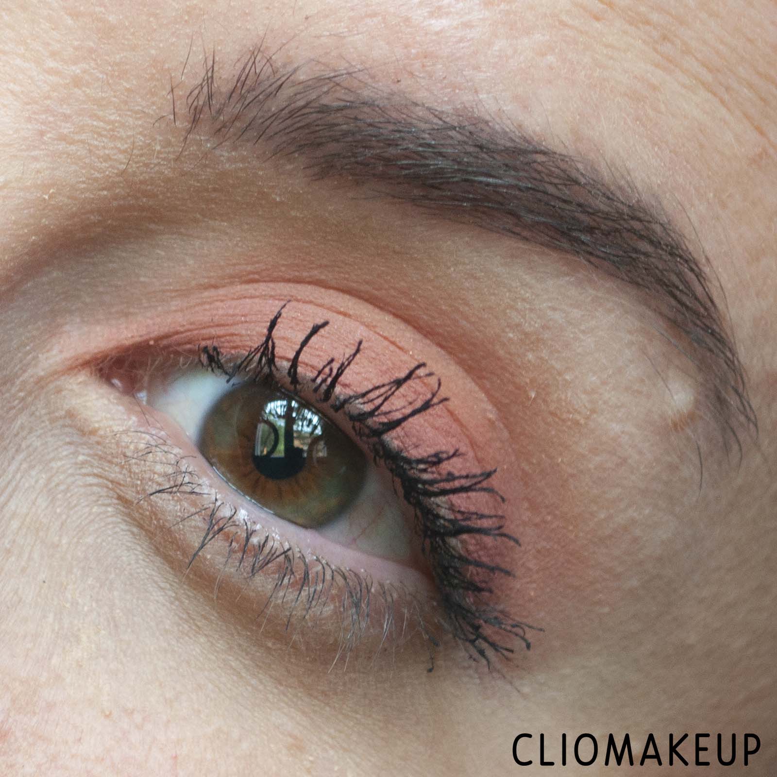 cliomakeup-recensione-ombretto-liquido-rare-beauty-stay-vulnerable-liquid-eyeshadow-10