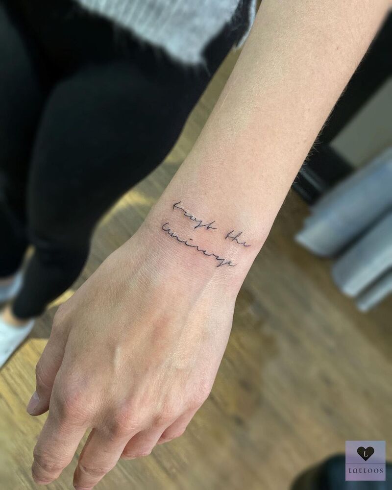 cliomakeup-tatuaggi-polso-frase