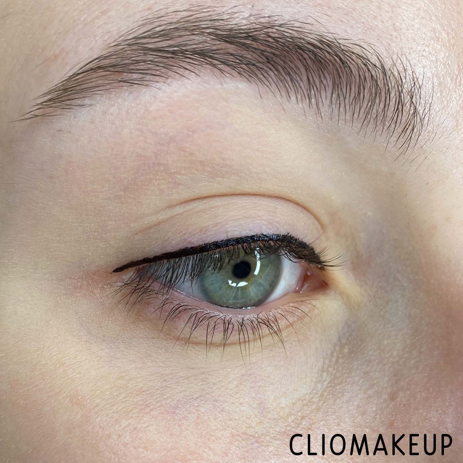 Cliomakeup-Recensione-Eyeliner-Natasha-Denona-Macro-Blade-Liquid-Liner-11