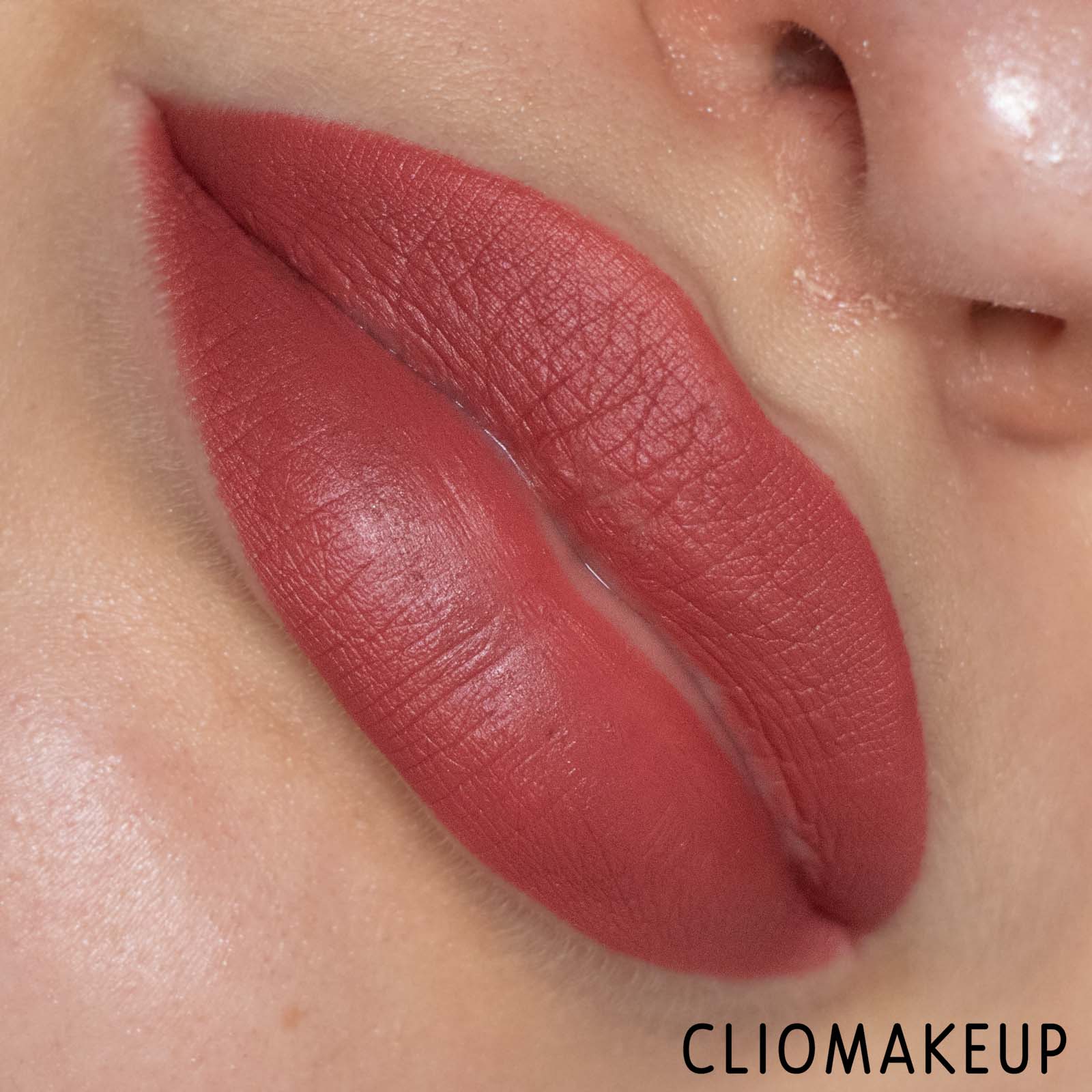 Cliomakeup-Recensione-Matite-Labbra-Mesauda-Artist-Lips-12