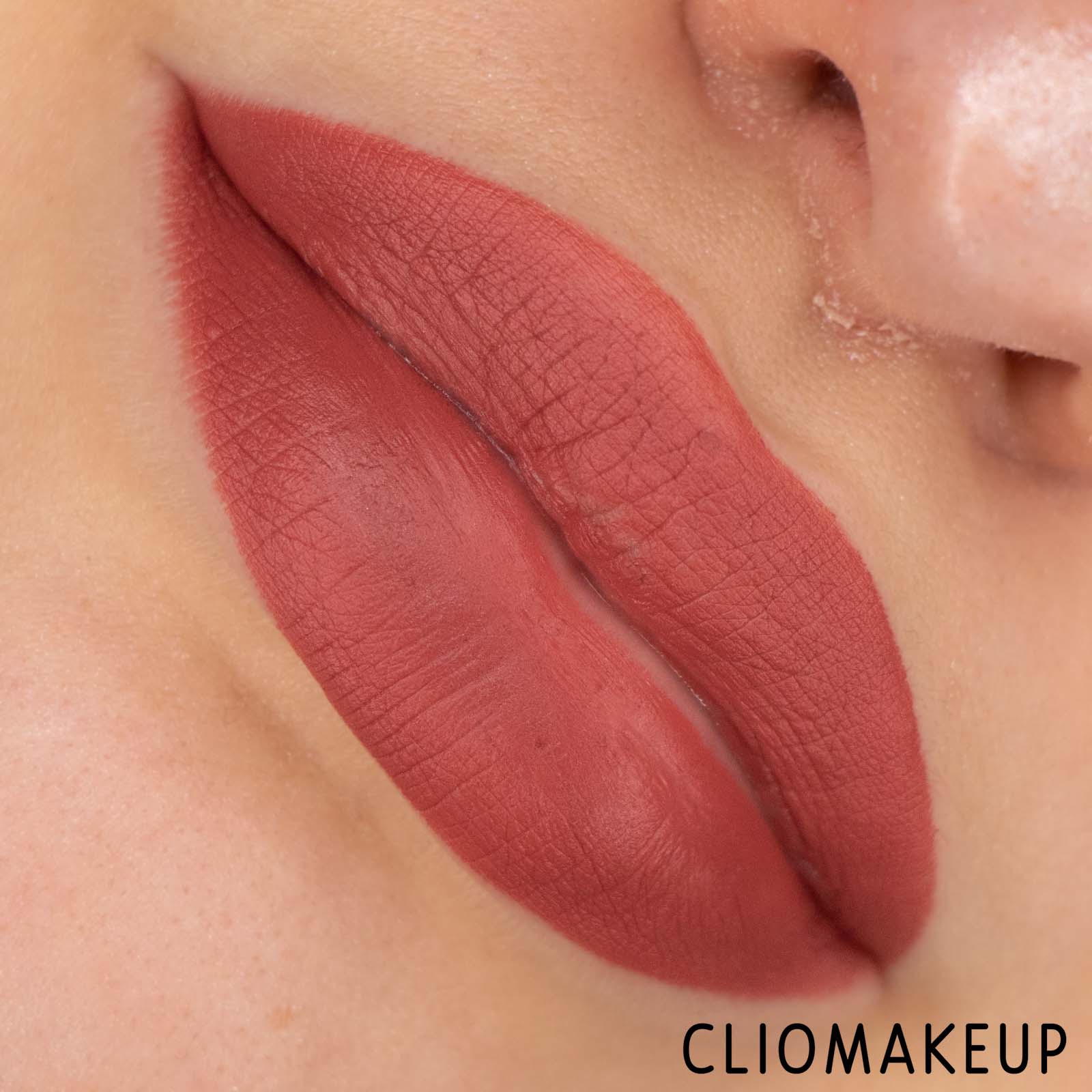Cliomakeup-Recensione-Matite-Labbra-Mesauda-Artist-Lips-13