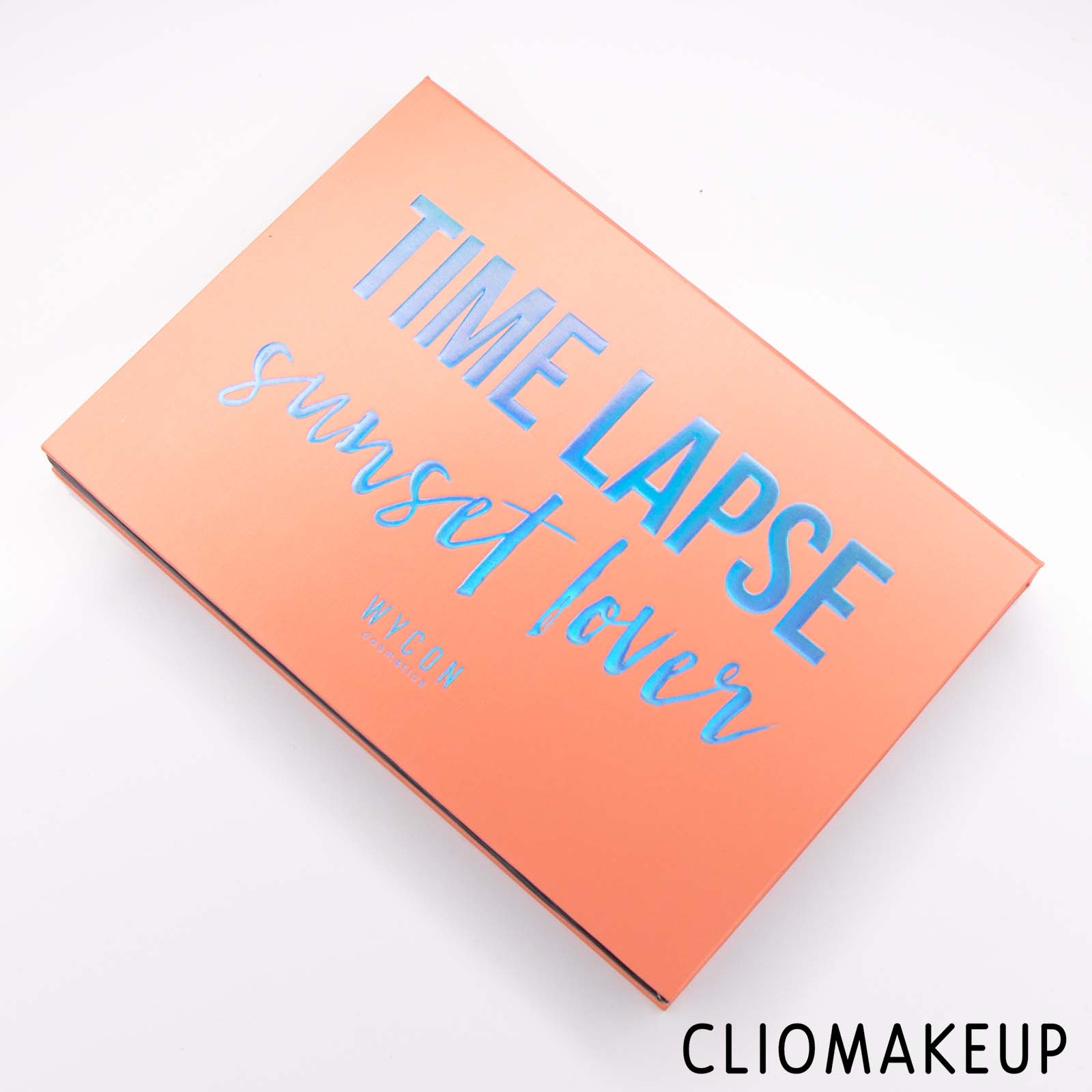 Cliomakeup-Recensione-Palette-Wycon-Huephorya-Colour-Explosion-Time-Lapse-Sunset-Lover-Eyeshadow-Palette-4