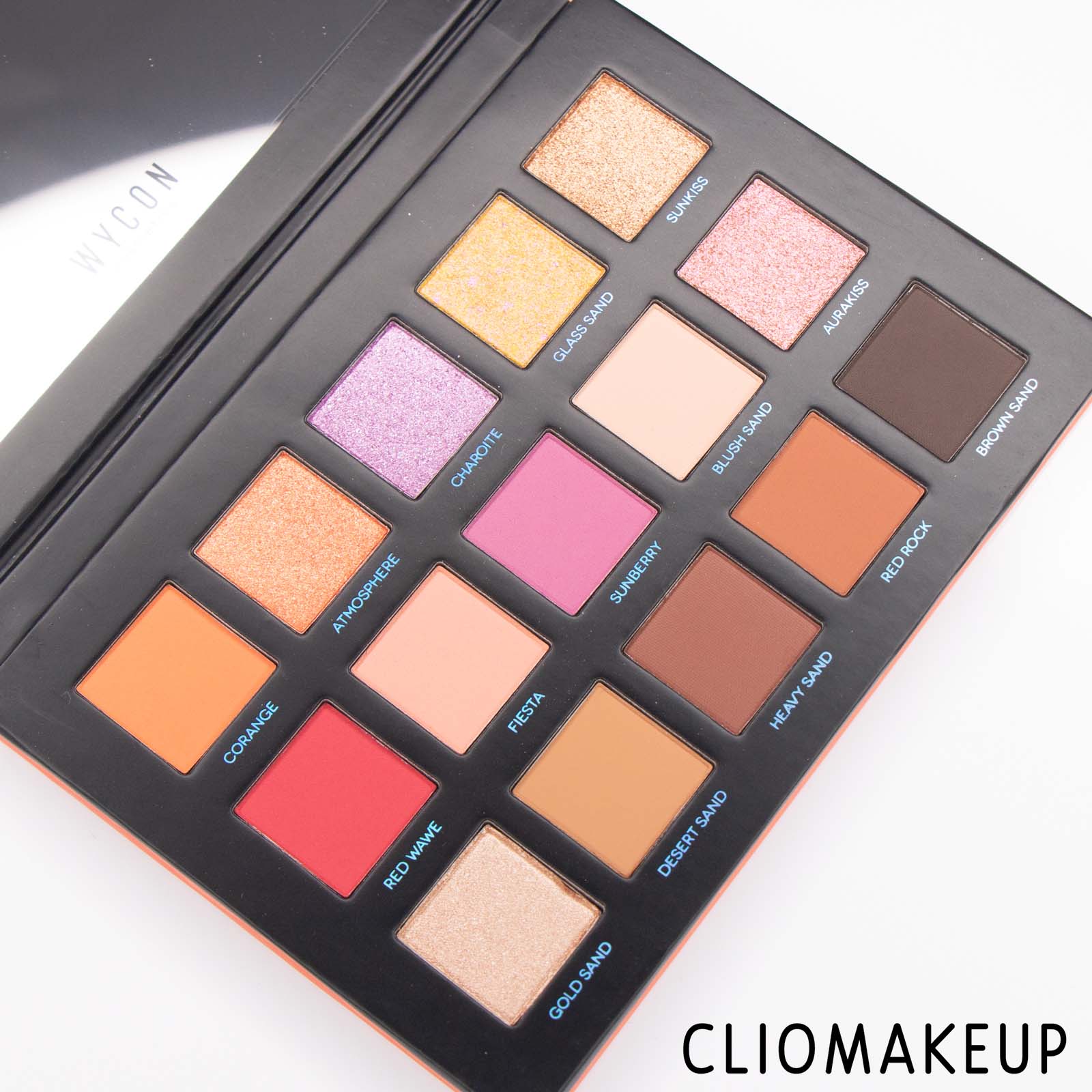 Cliomakeup-Recensione-Palette-Wycon-Huephorya-Colour-Explosion-Time-Lapse-Sunset-Lover-Eyeshadow-Palette-5