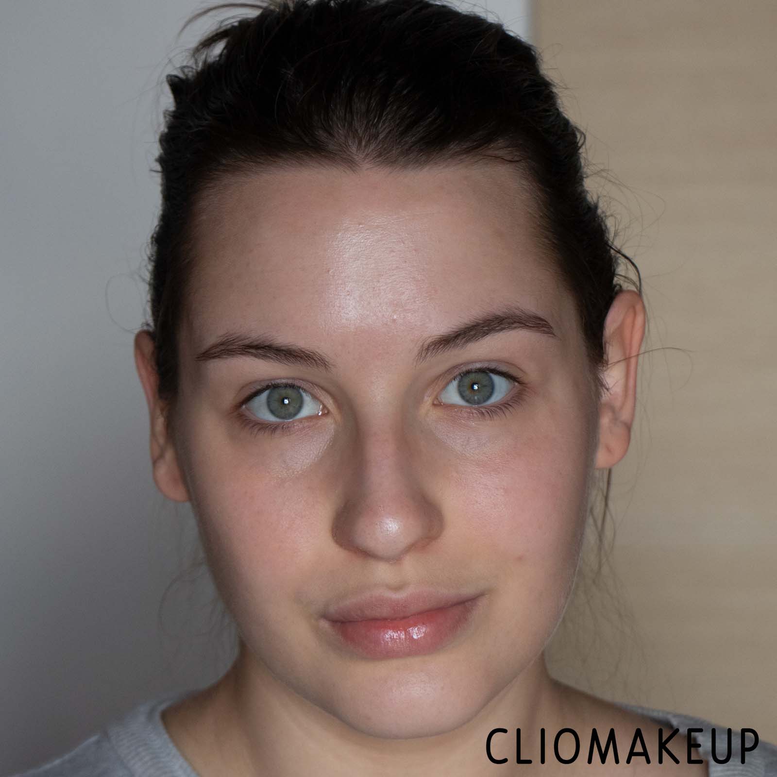 Cliomakeup-Recensione-Primer-Rare-Beauty-Always-An-Optimist-Illuminating-Primer-10