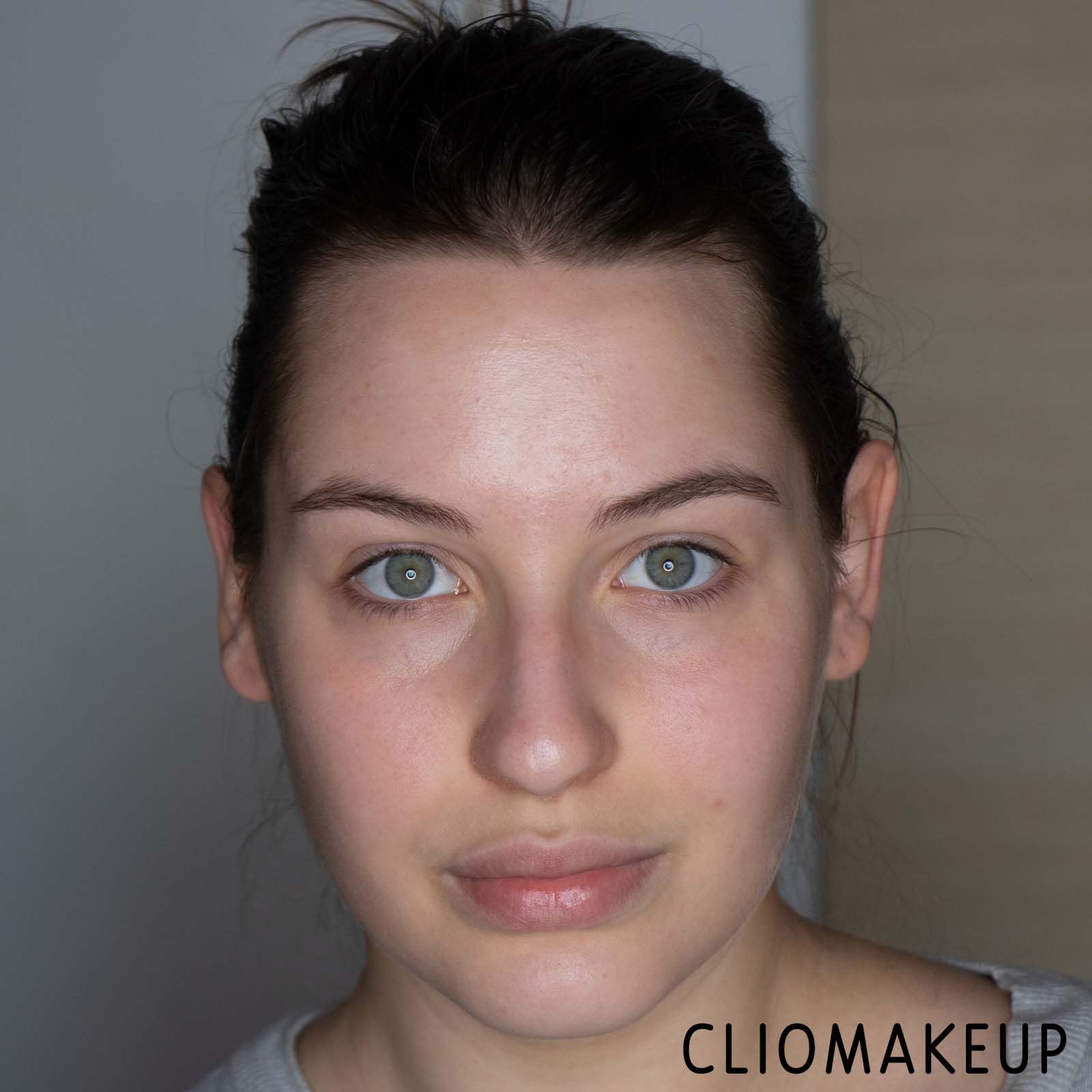 Cliomakeup-Recensione-Primer-Rare-Beauty-Always-An-Optimist-Illuminating-Primer-11