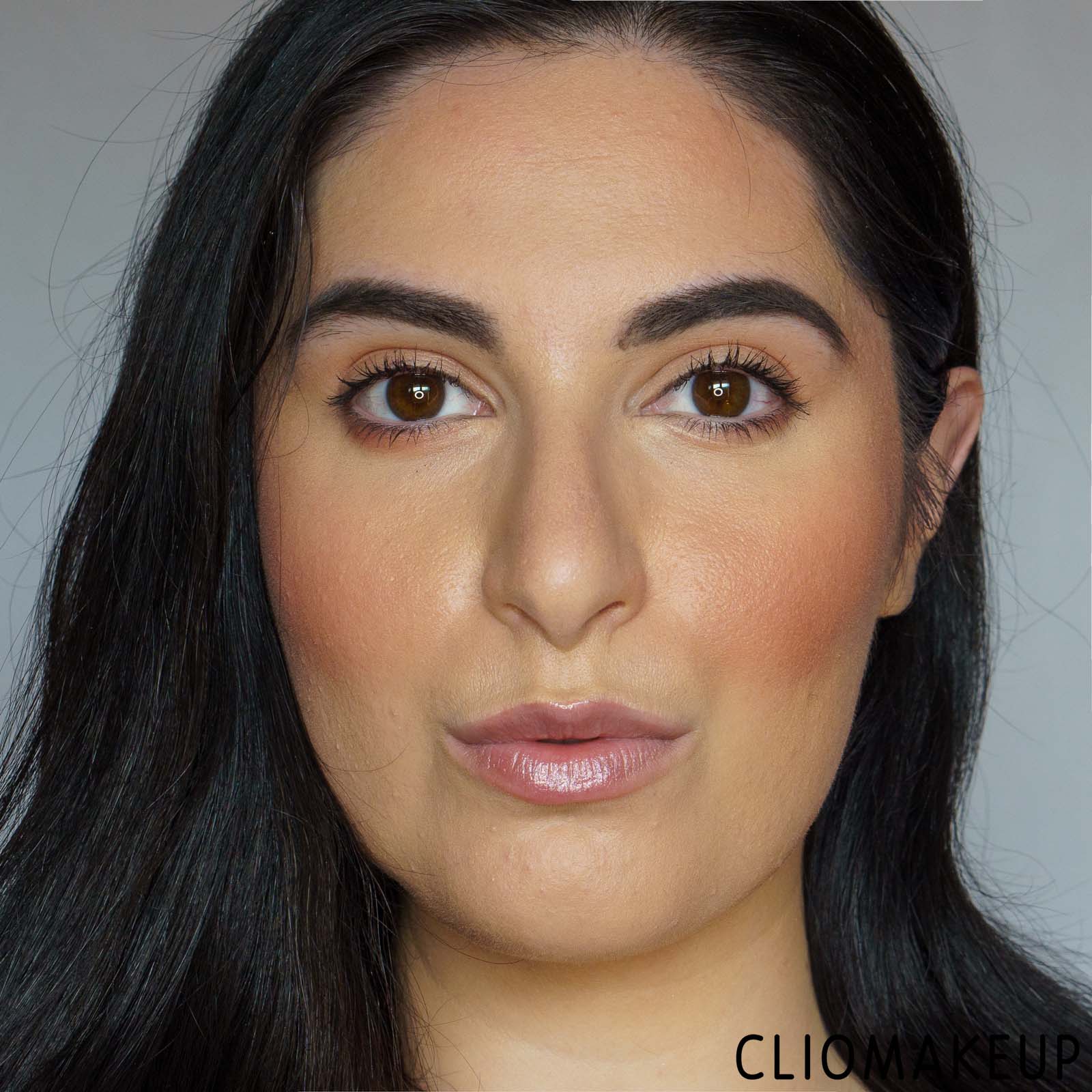 cliomakeup-recensione-blush-mac-sheertone-shimmer-blush-15