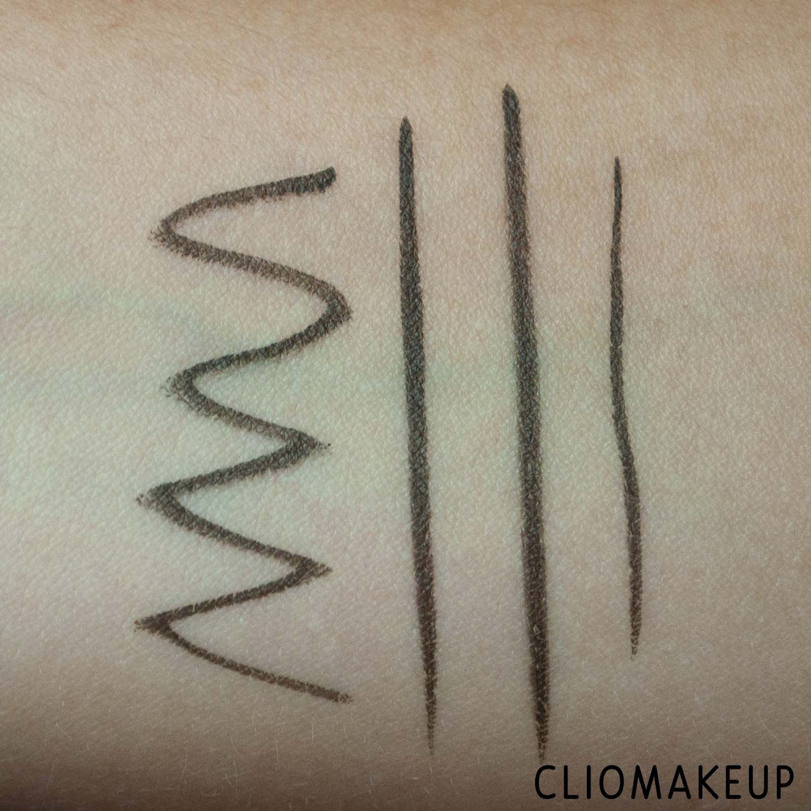 cliomakeup-recensione-eyeliner-rare-beauty-perfect-strokes-matte-liquid-liner-6