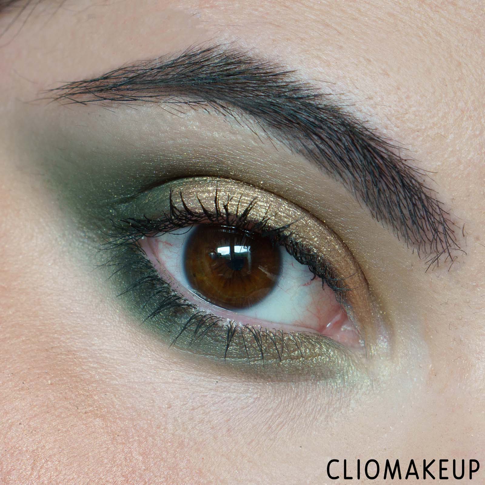 cliomakeup-recensione-palette-essence-dancing-green-eyeshadow-palette-13