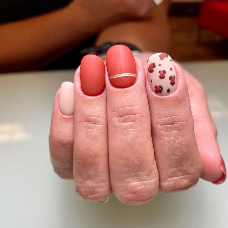 cliomakeup-unghie-matt-autunno-2021-teamclio-8