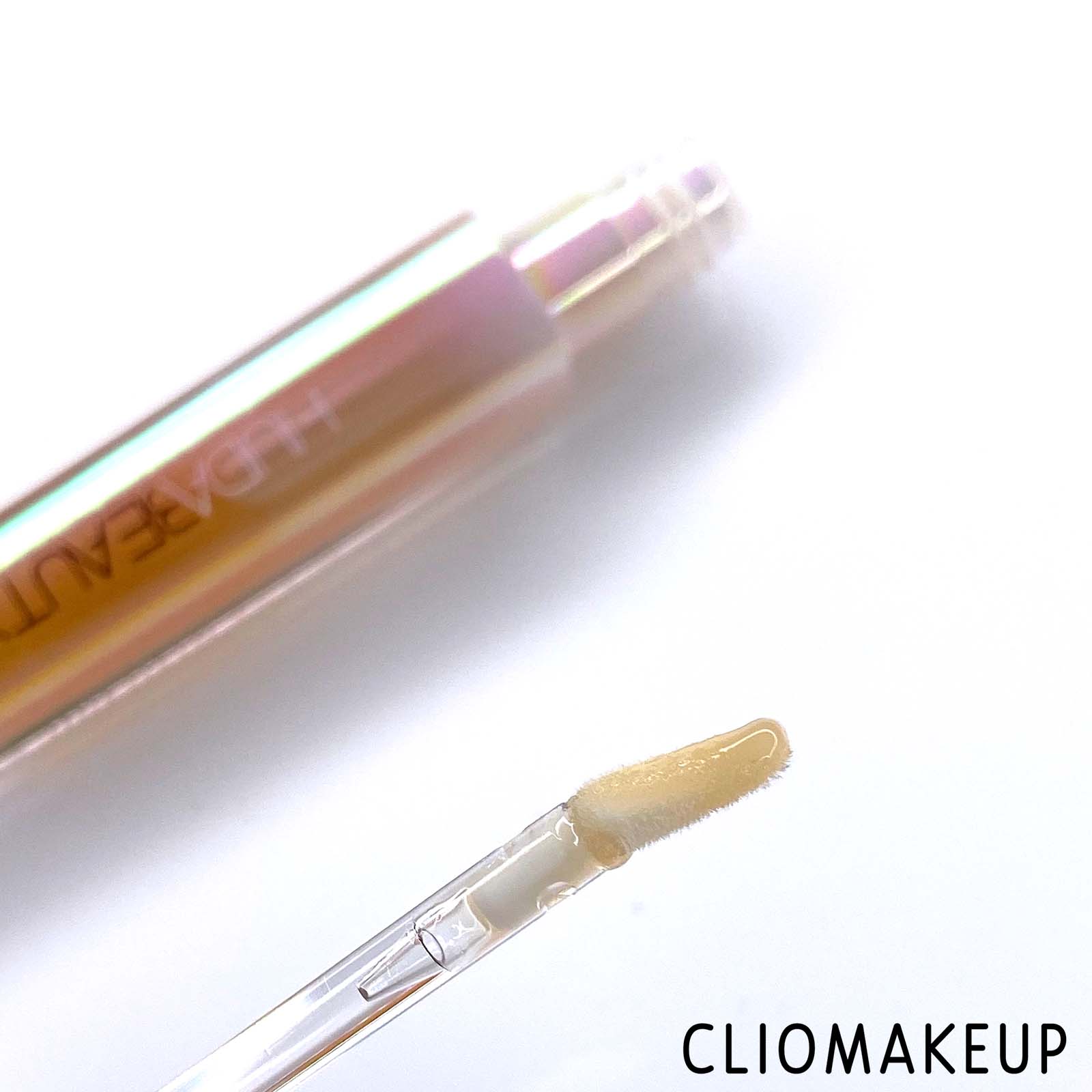 Cliomakeup-Recensione-Balsamo-Labbra-Huda-Beauty-Silk-Balm-Honey-Kiss-Nutri-Plumping-Lip-Balm-5