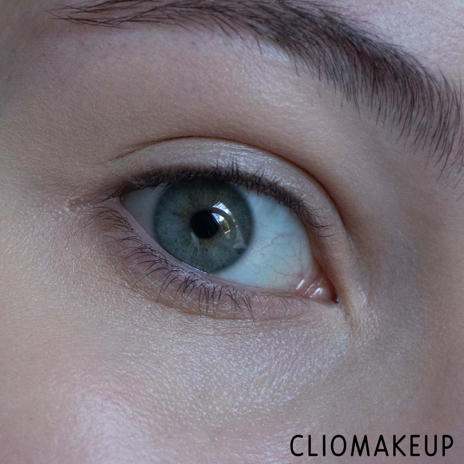 Cliomakeup-Recensione-Correttore-Nabla-Re-Generation-Uplifting-Creamy-Concealer -8