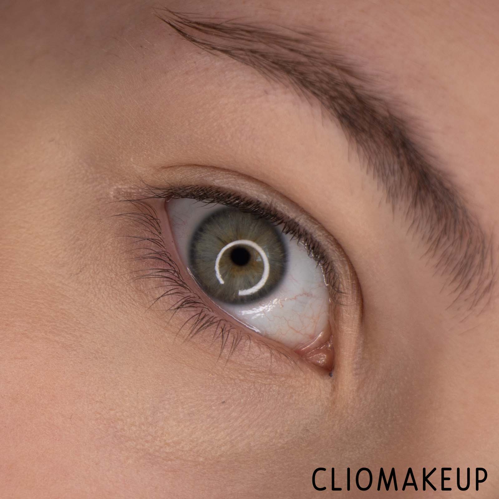 Cliomakeup-Recensione-Correttore-Nabla-Re-Generation-Uplifting-Creamy-Concealer -9