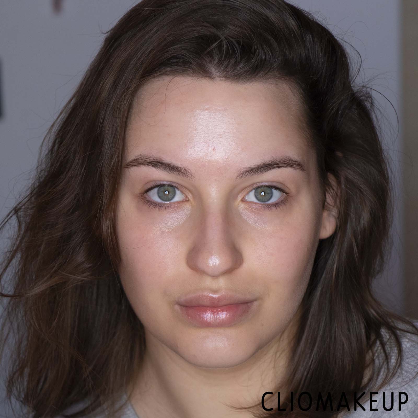 Cliomakeup-Recensione-Fondotinta-Espressoh-Oh-My-Glow-Skin-Tint -11