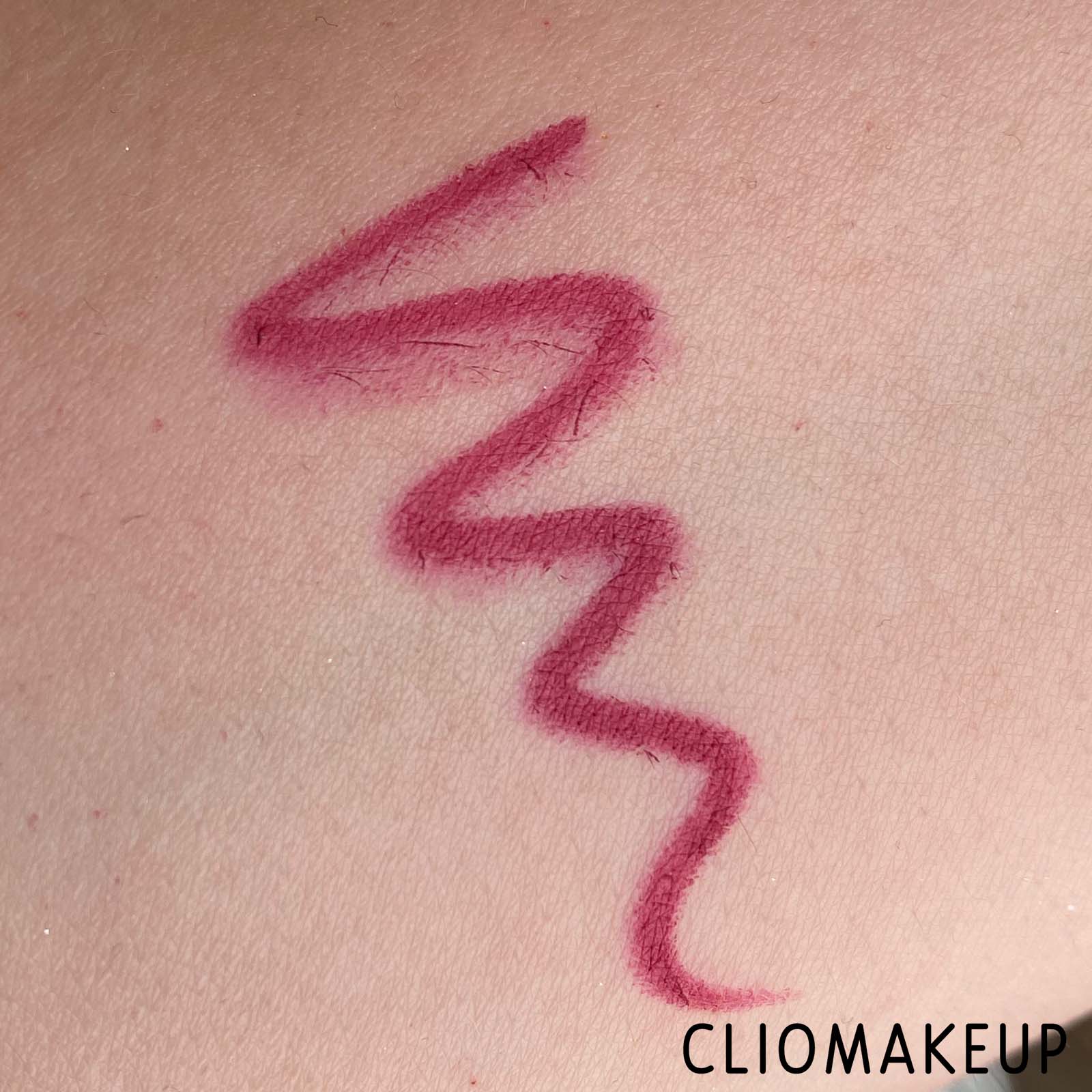 Cliomakeup-Recensione-Matite-Labbra-Mesauda-Rebellips-Matita-Labbra-Waterproof-In-Plastica-9