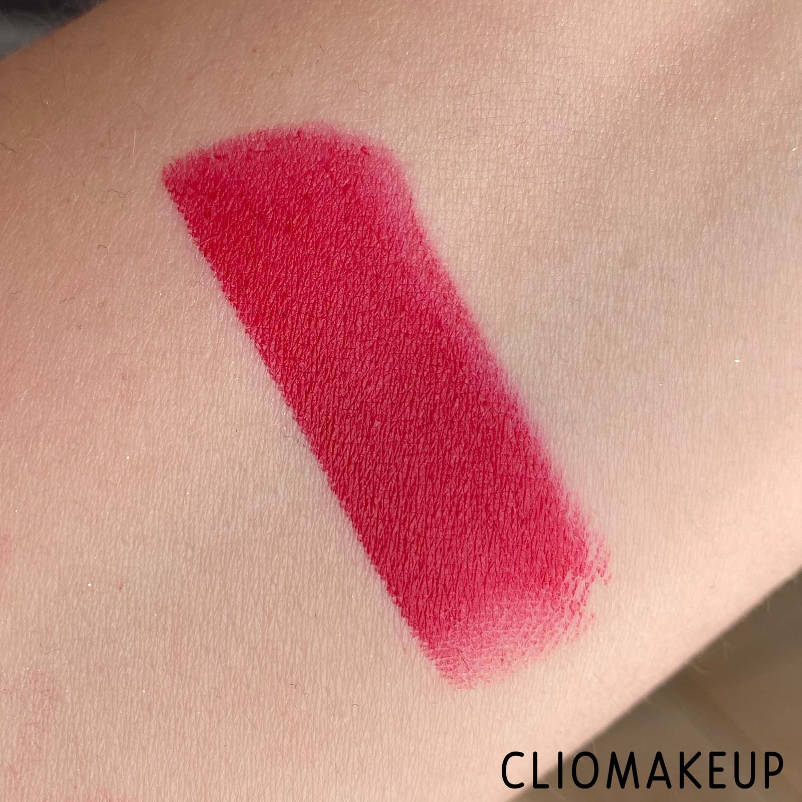 Cliomakeup-Recensione-Rossetti-Revolution-Pro-New-Neutral-Satin-Matte-Lipstick-8
