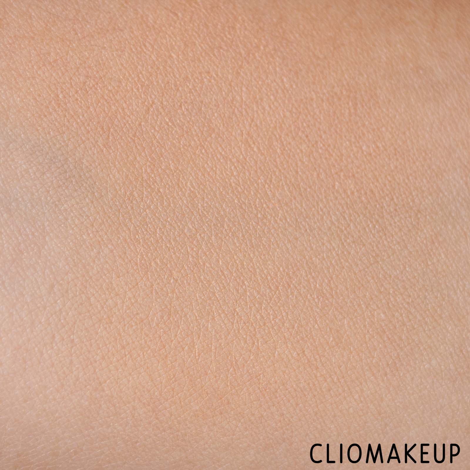 cliomakeup-recensione-correttore-charming-escape-luminous-cushion-concealer-9