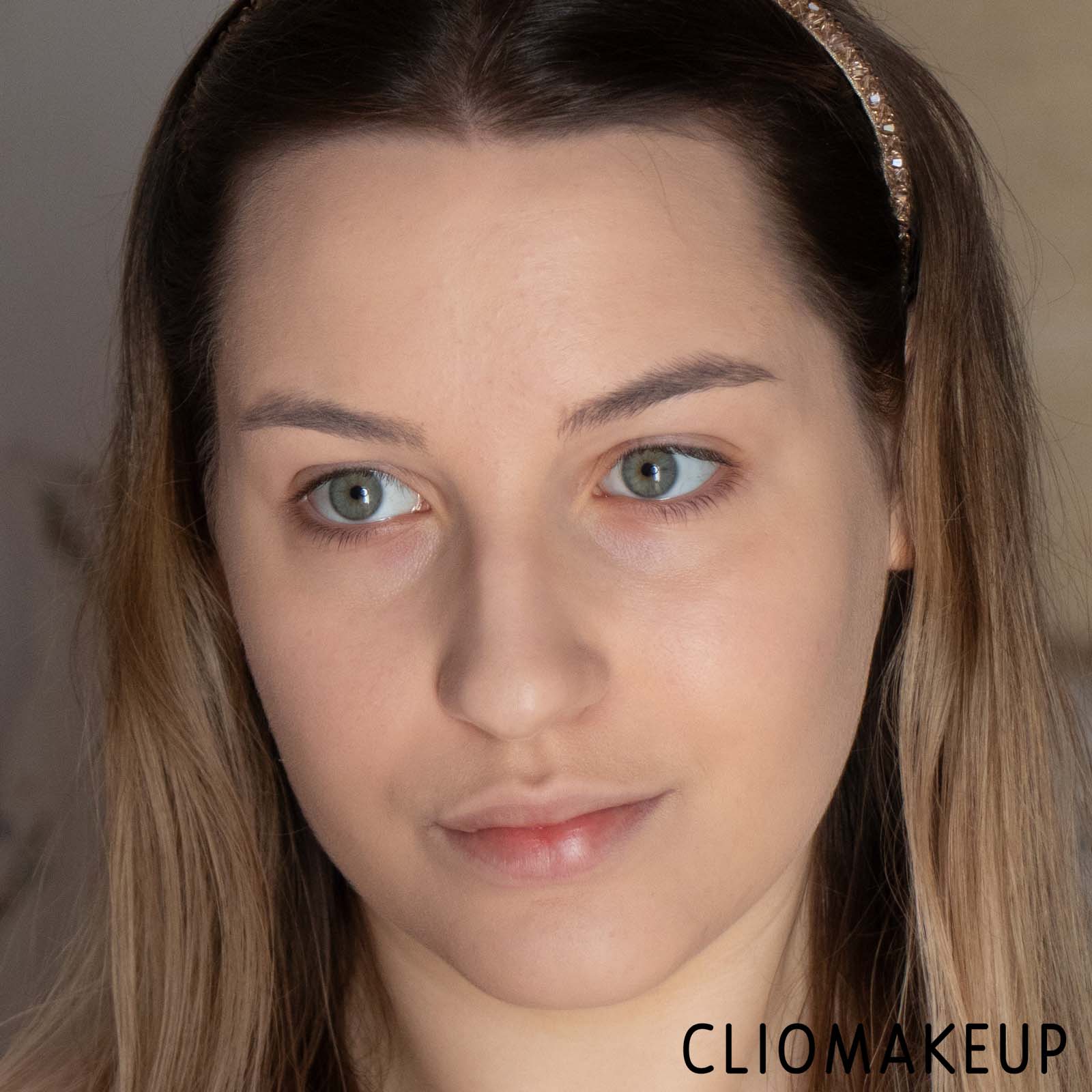 cliomakeup-recensione-fondotinta-MAC-studio-fix-fluid-spf-15-12