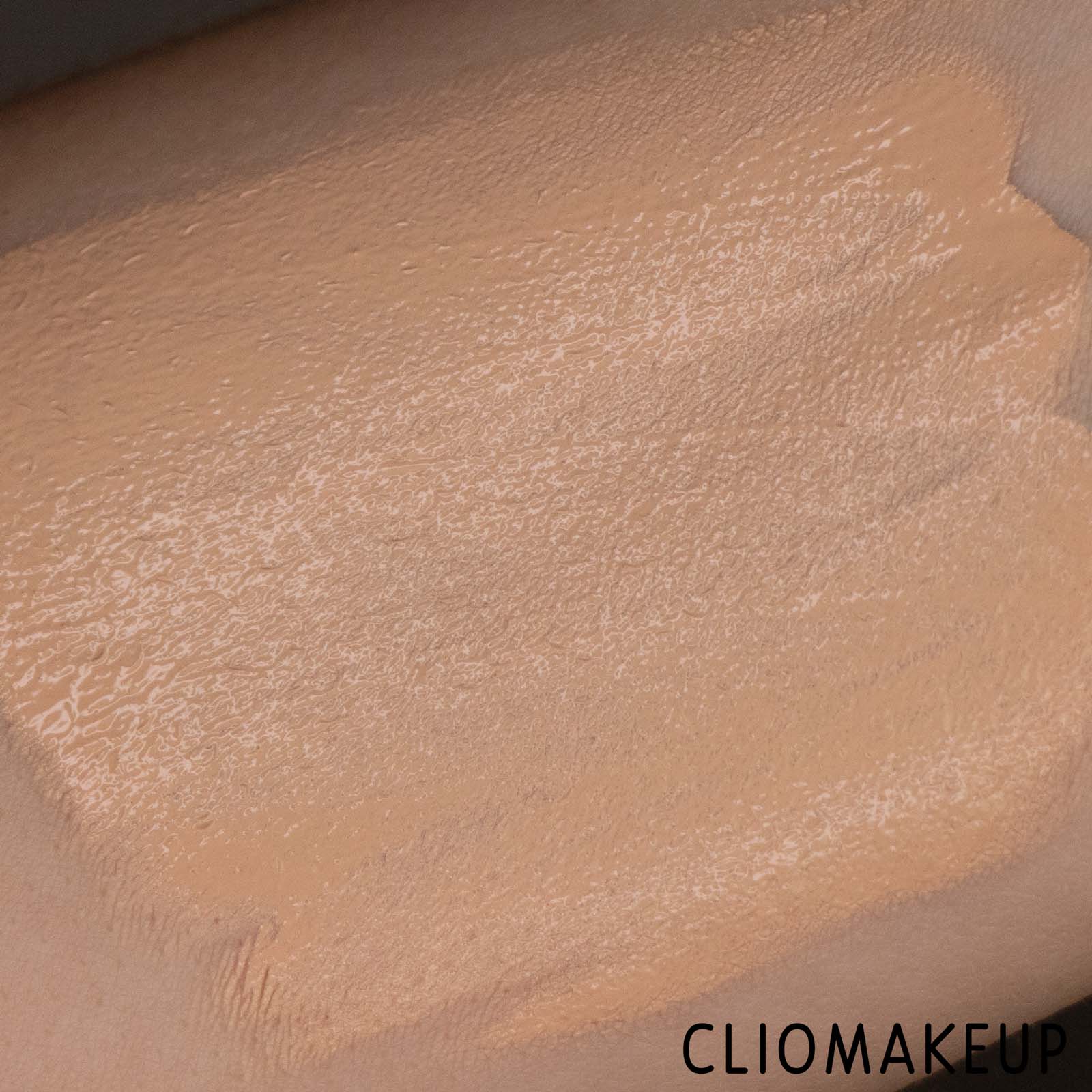 cliomakeup-recensione-fondotinta-MAC-studio-fix-fluid-spf-15-9
