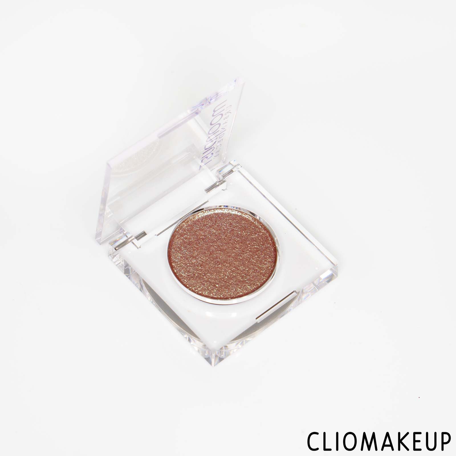 cliomakeup-recensione-ombretto-urban-decay-24-7-shadow-moondust-sparkly-eyeshadow-4
