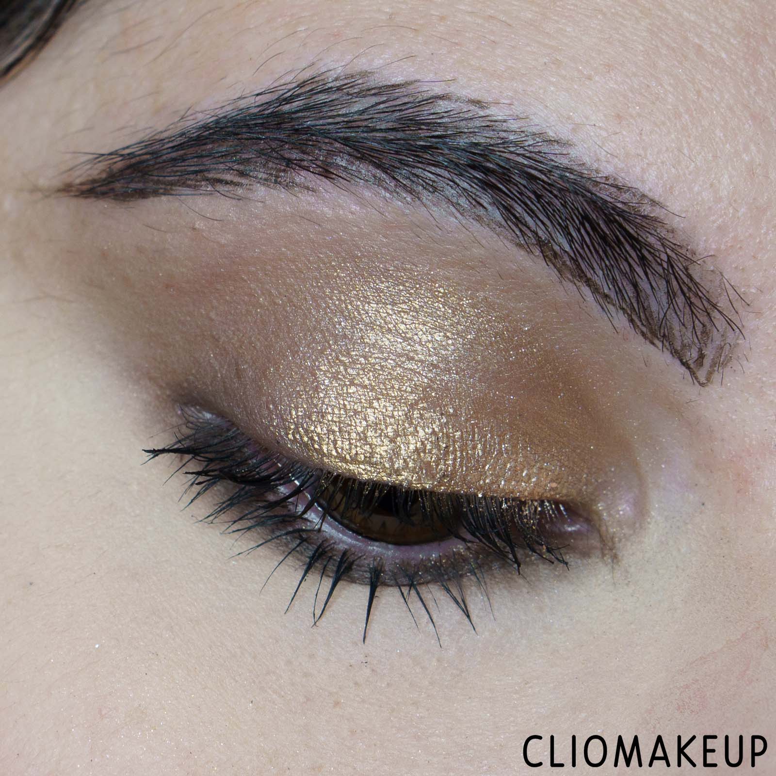 cliomakeup-recensione-palette-revolution-forever-flawless-timeless-fantasy-shadow-palette-15
