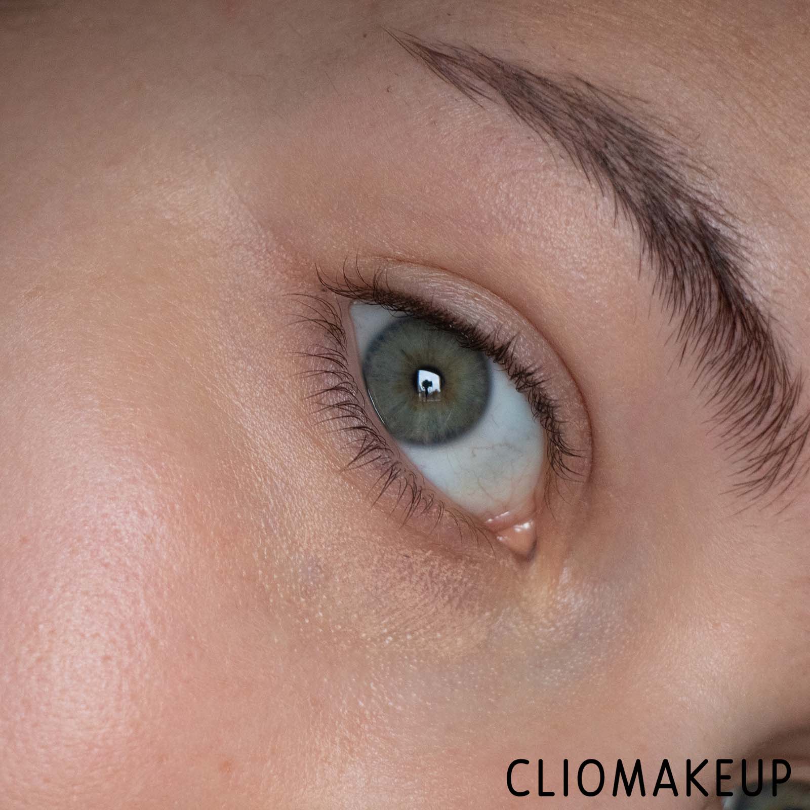 Cliomakeup-Recensione-Correttore-Kiko-Precious-Rituals-Hydrating-Vegan-Concealer -10