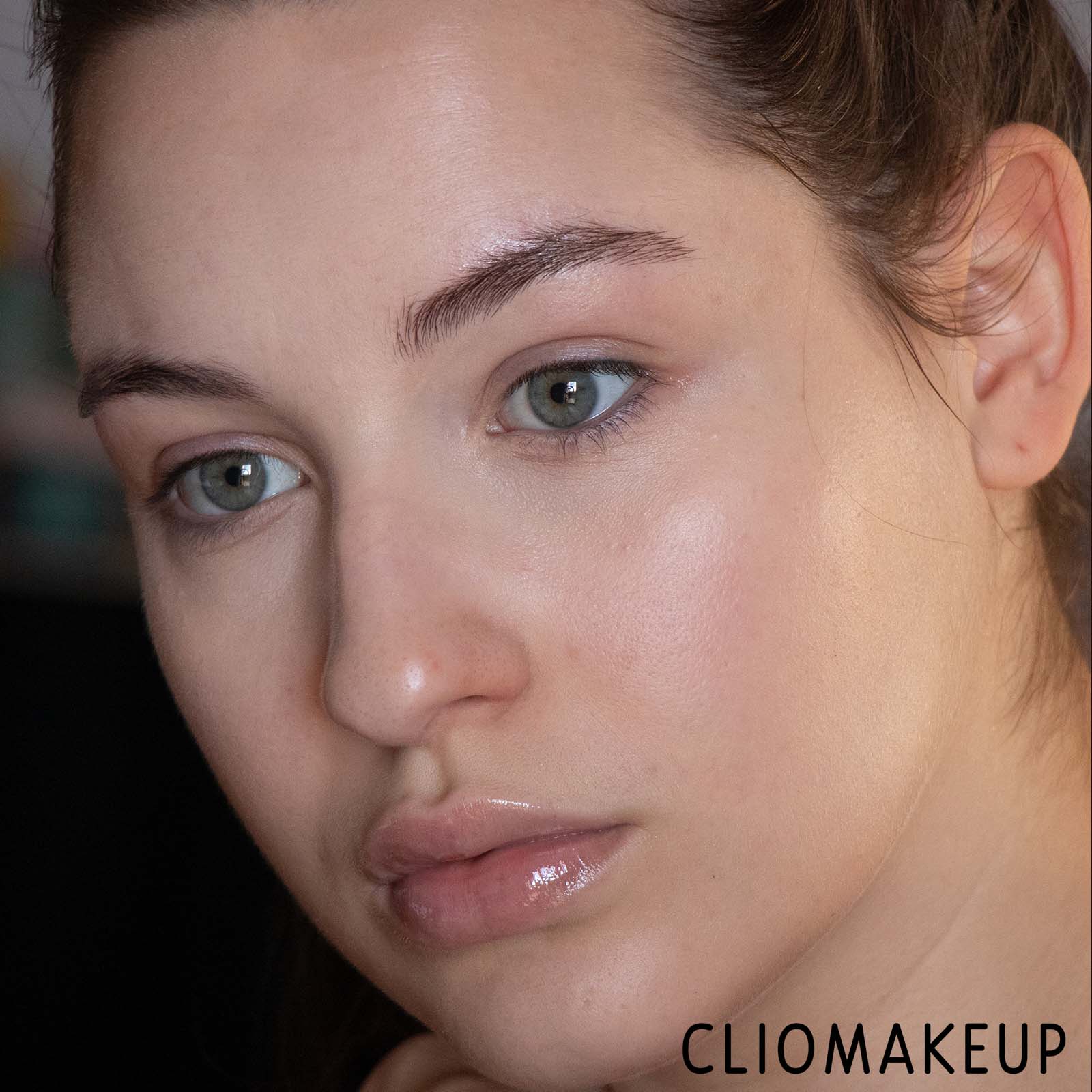 Cliomakeup-Recensione-Gel-sopracciglia-XX-Revolution-Fixx-Brow-Sculpt-Set-Gel-14