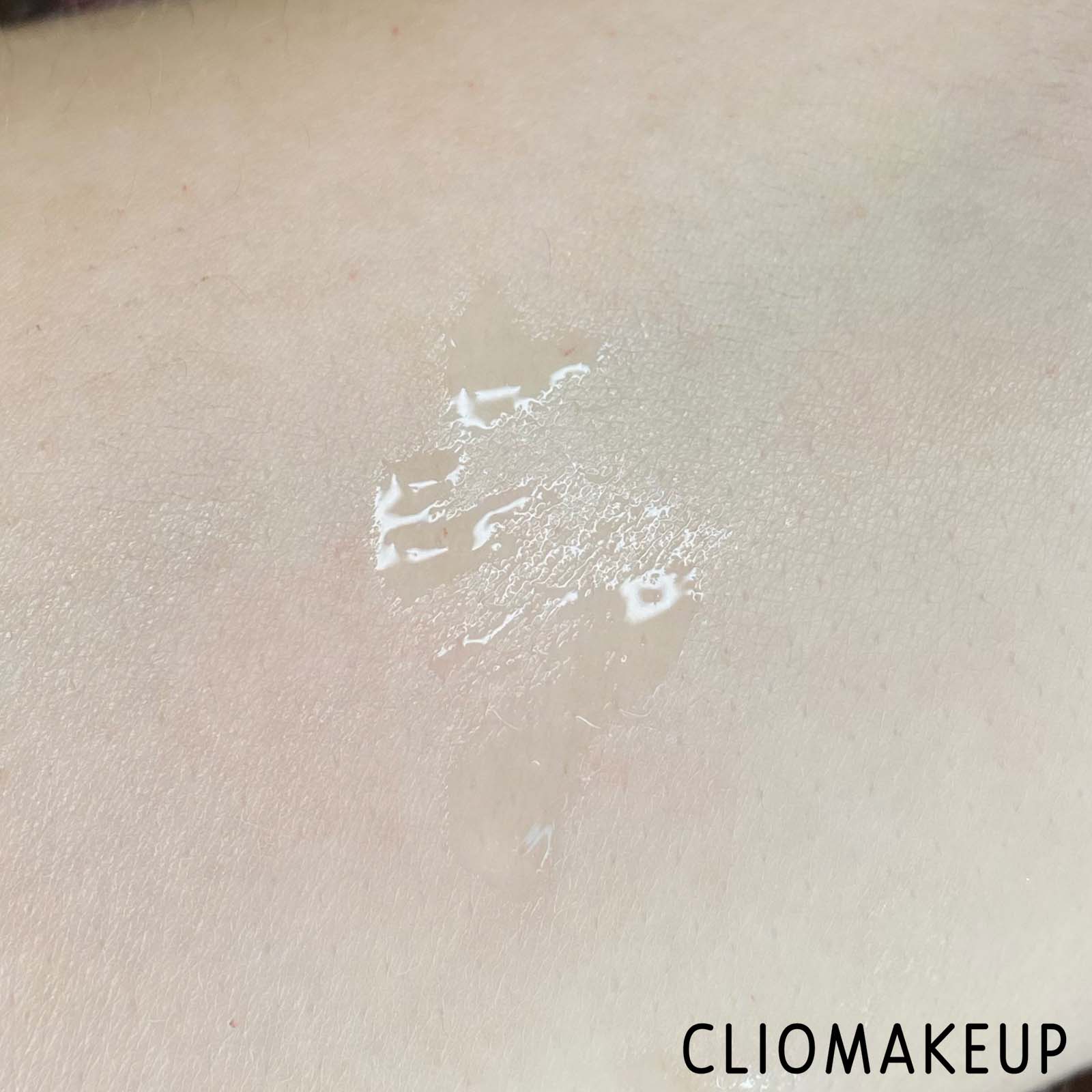 Cliomakeup-Recensione-Gel-sopracciglia-XX-Revolution-Fixx-Brow-Sculpt-Set-Gel-7