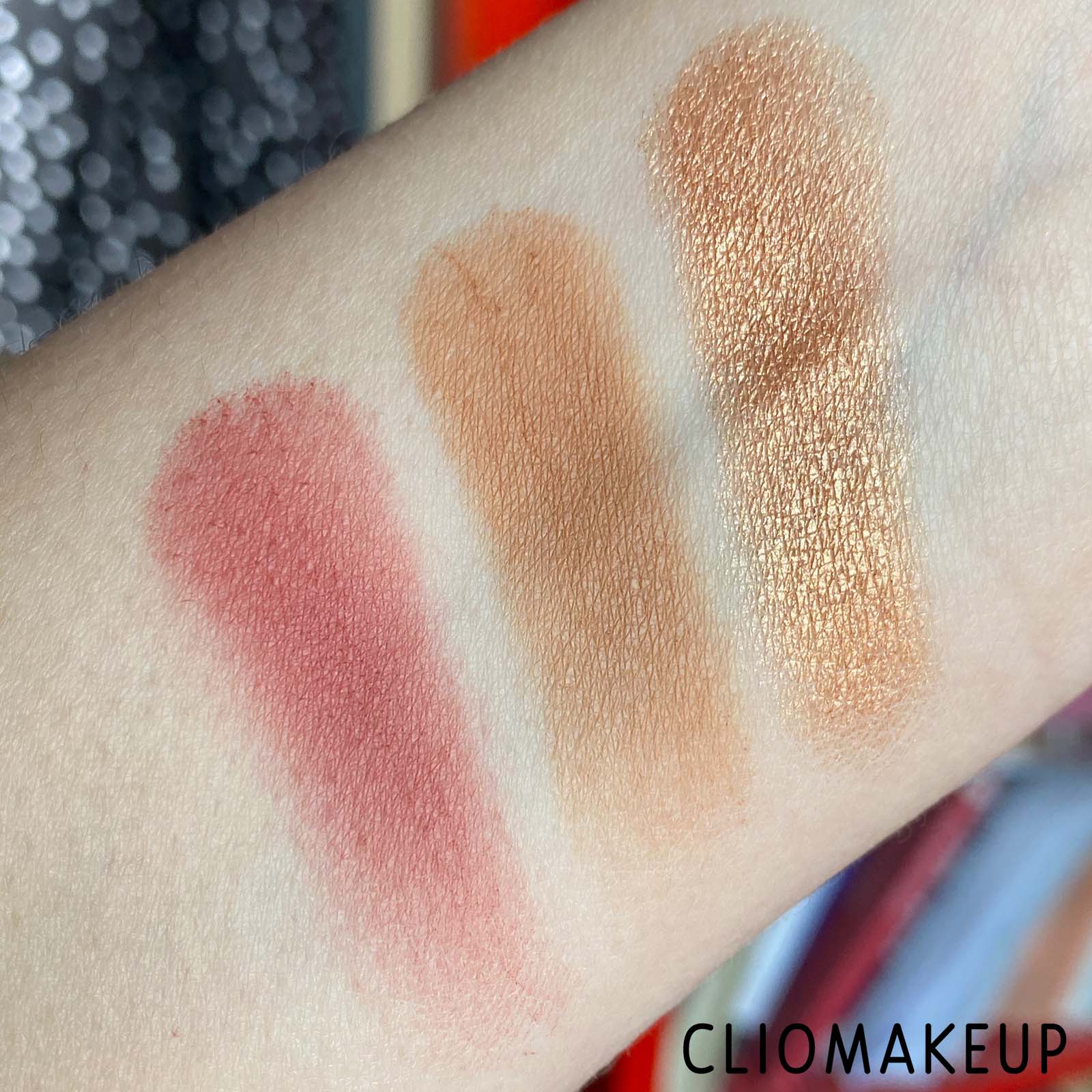 Cliomakeup-Recensione-Palette-Revolution-Pro-Glam-Mood-Party-Time-Eyeshadow-Palette-6