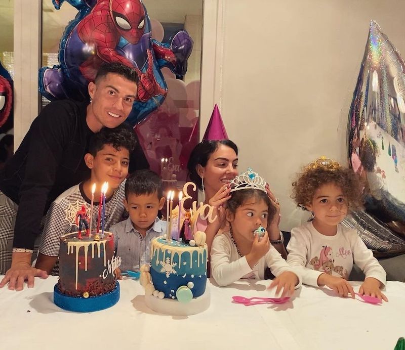 cliomakeup-gossip-novembre-2021-teamclio-ronaldo2