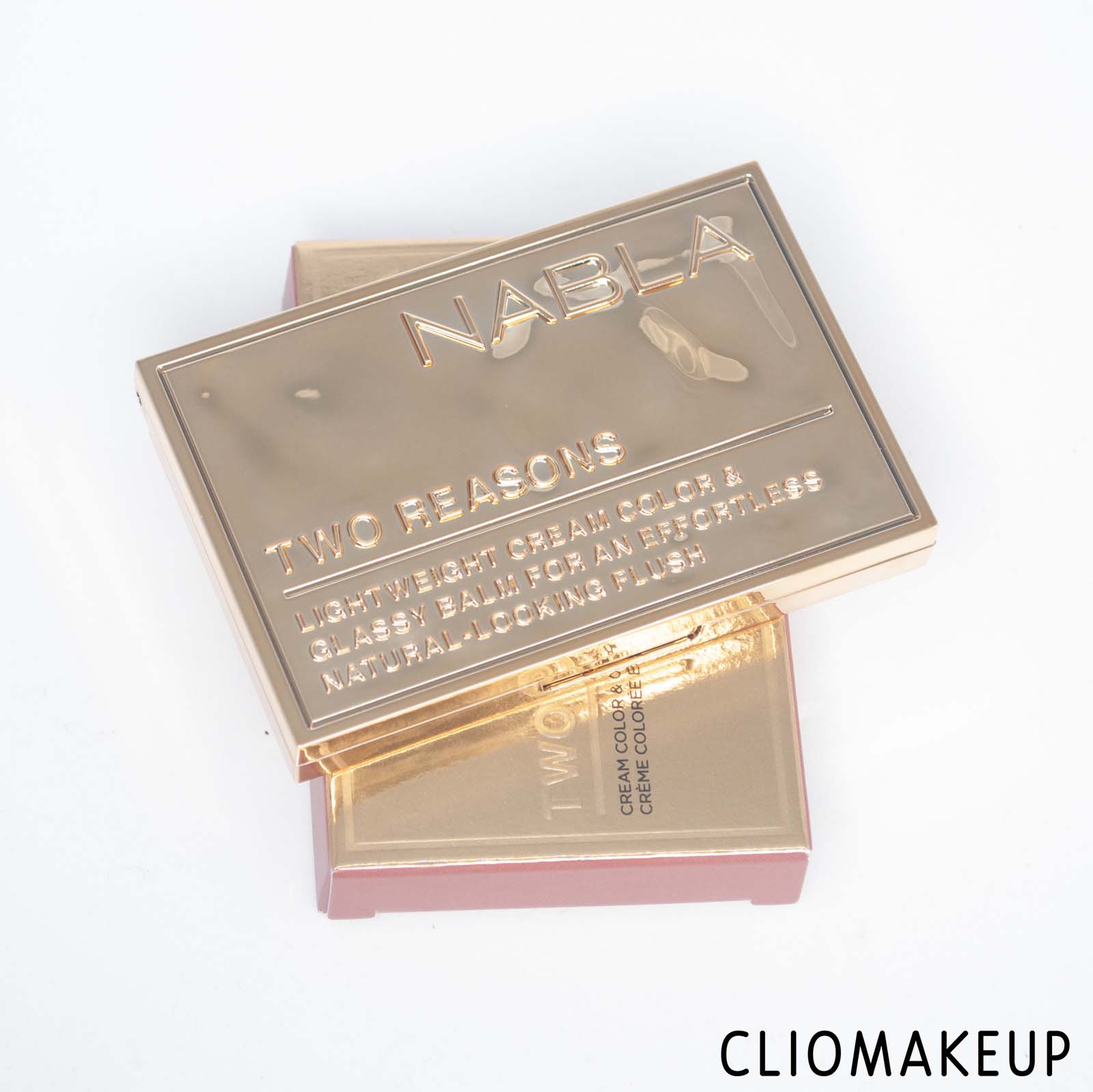 cliomakeup-recensione-blush-nabla-two-reasons-lip-e-cheek-duo-4