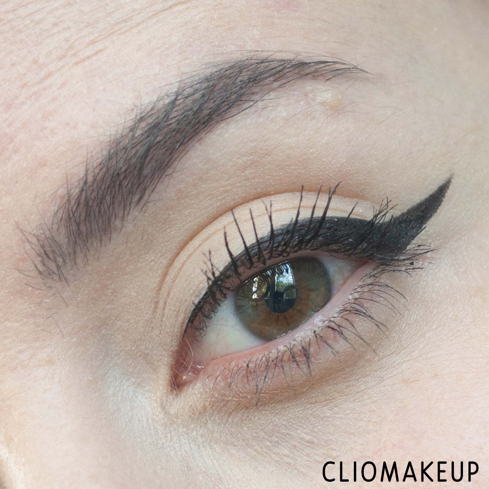 cliomakeup-recensione-eyeliner-nars-climax-liquid-eyeliner-10